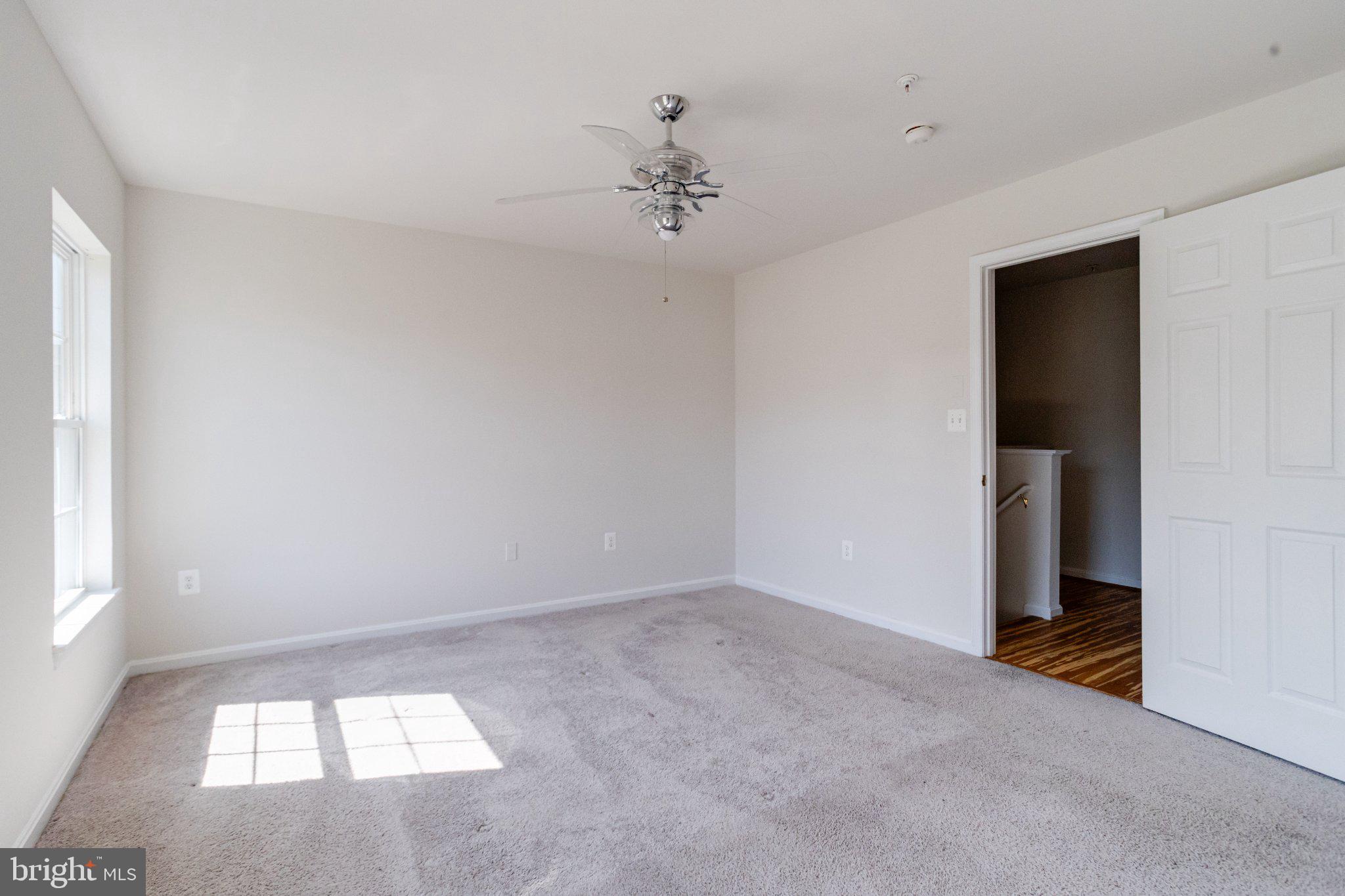 SANDTOWN-WINCHESTER - Residential