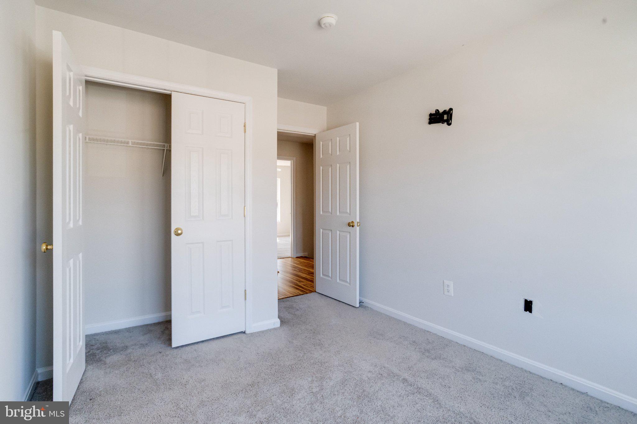 SANDTOWN-WINCHESTER - Residential