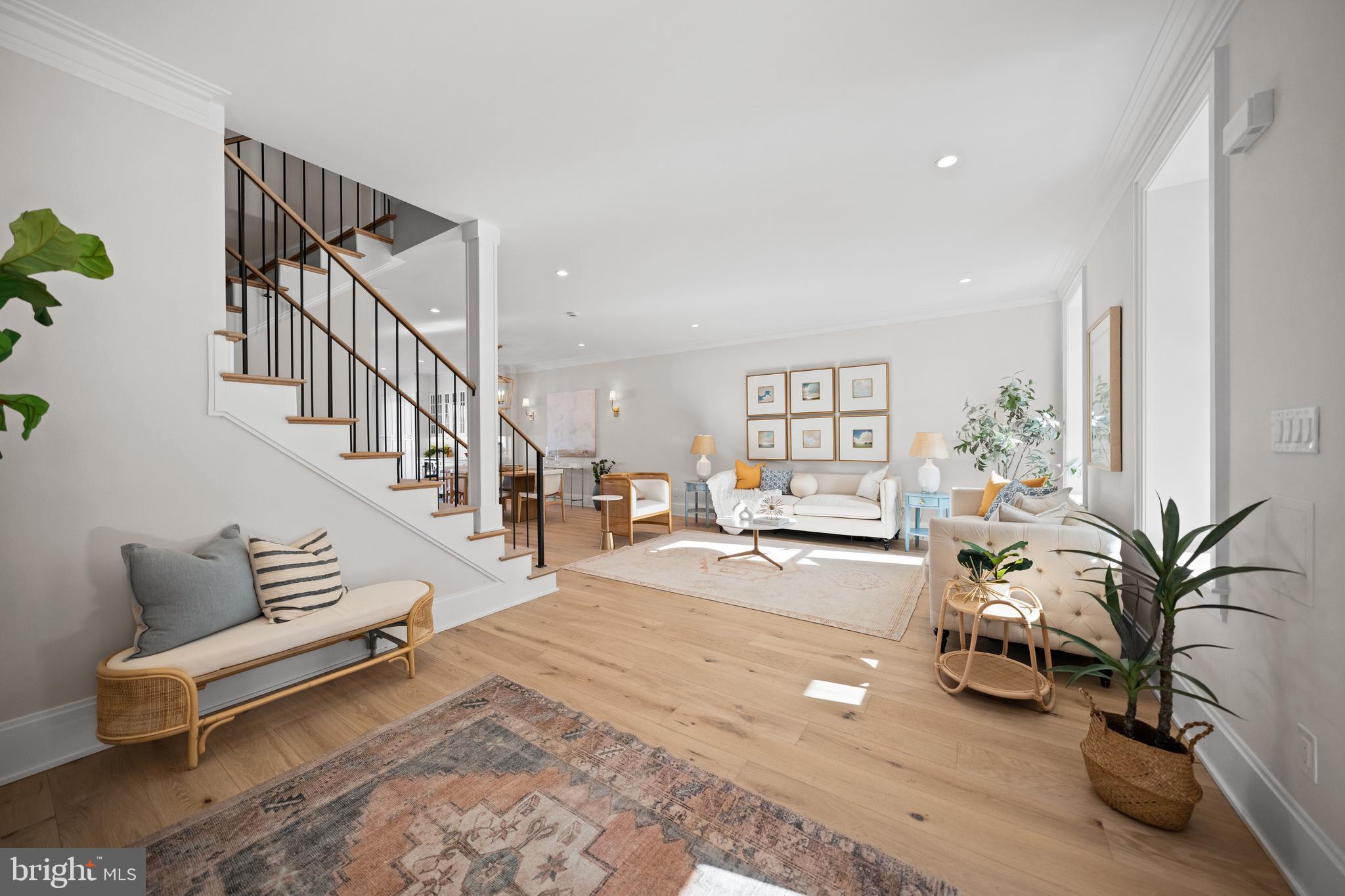 1863 NEWTON STREET NW