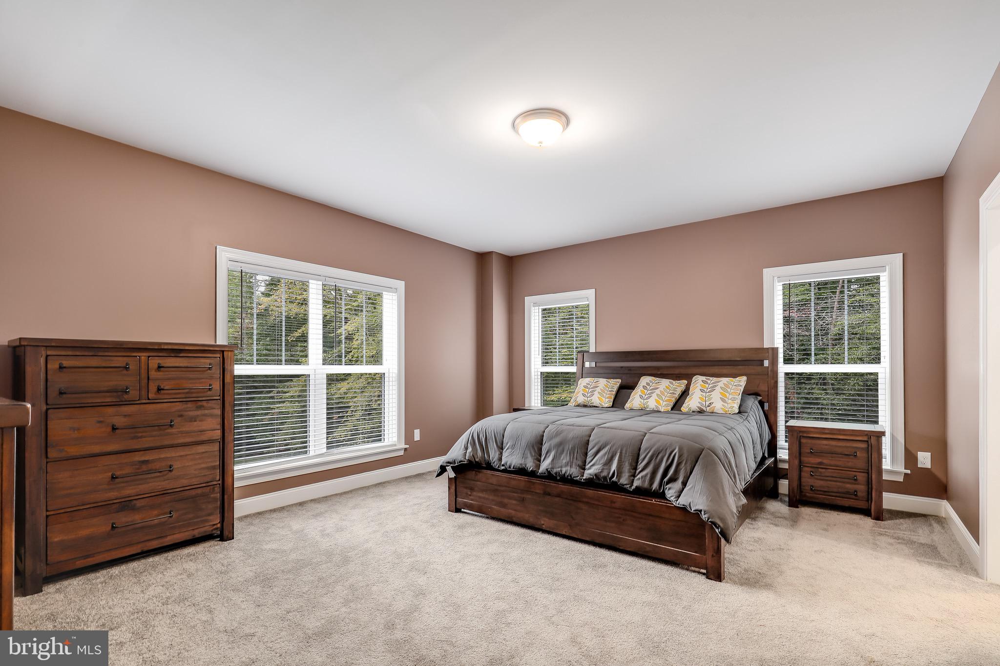 LOCUST HILL - Residential