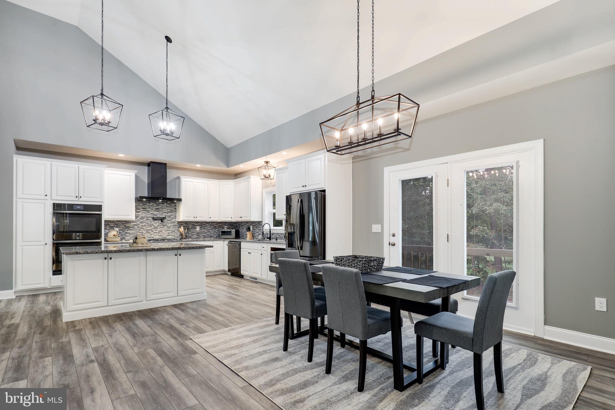 LOCUST HILL - Residential