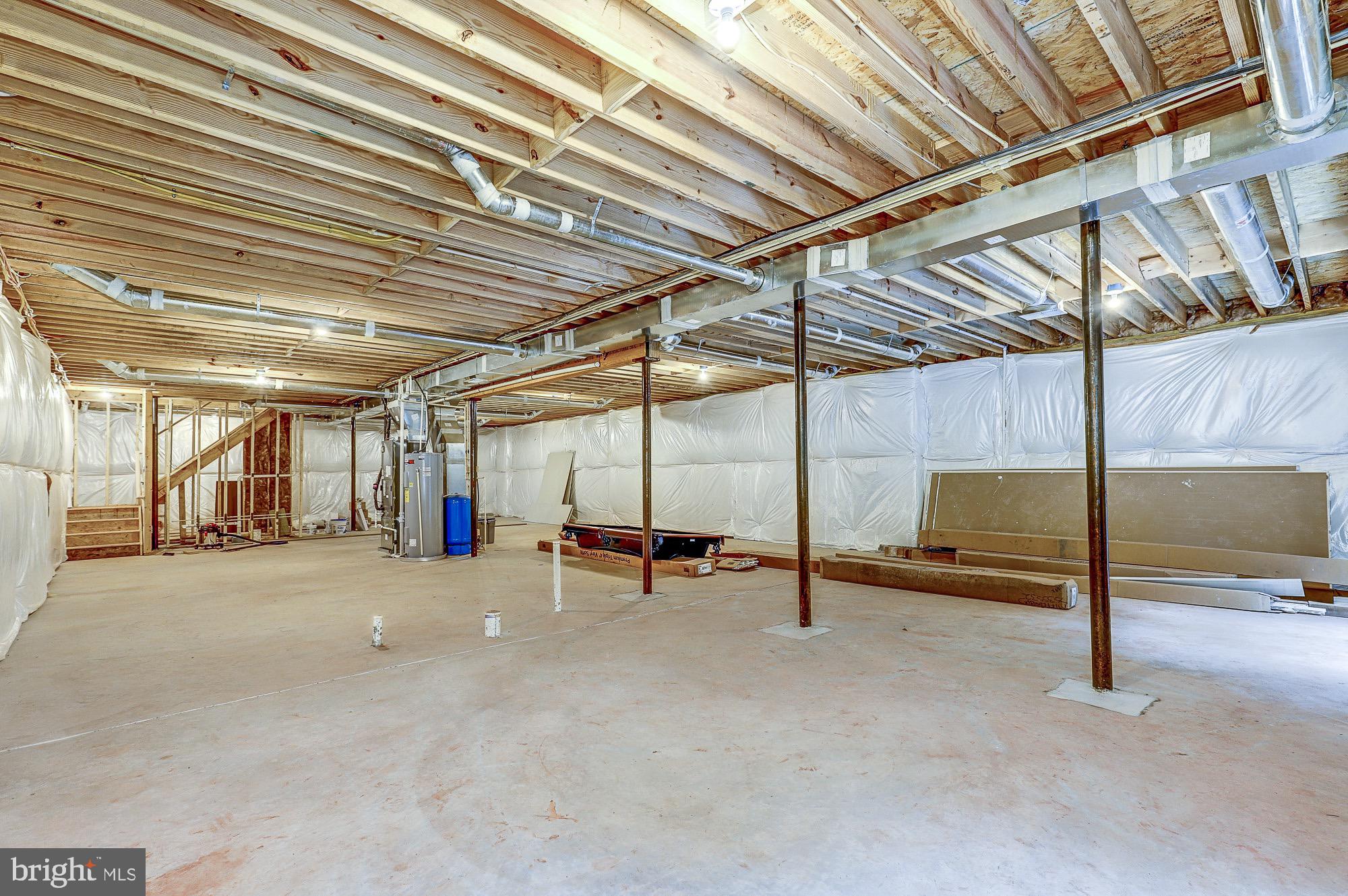 LOCUST HILL - Residential