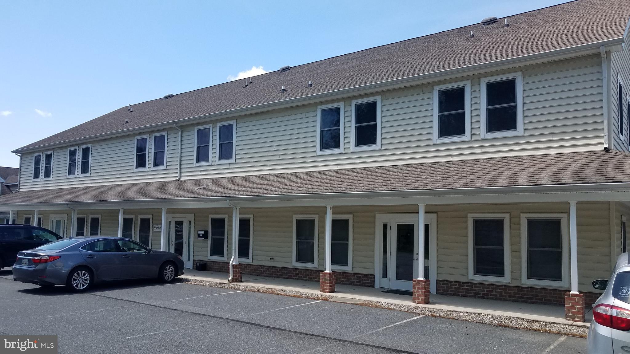 GLEBE BUSINESS PARK - Commercial Lease