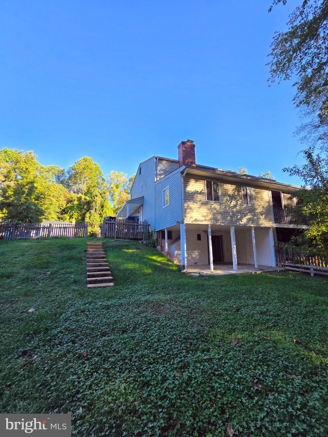 425 BLOSSOM TREE COURT