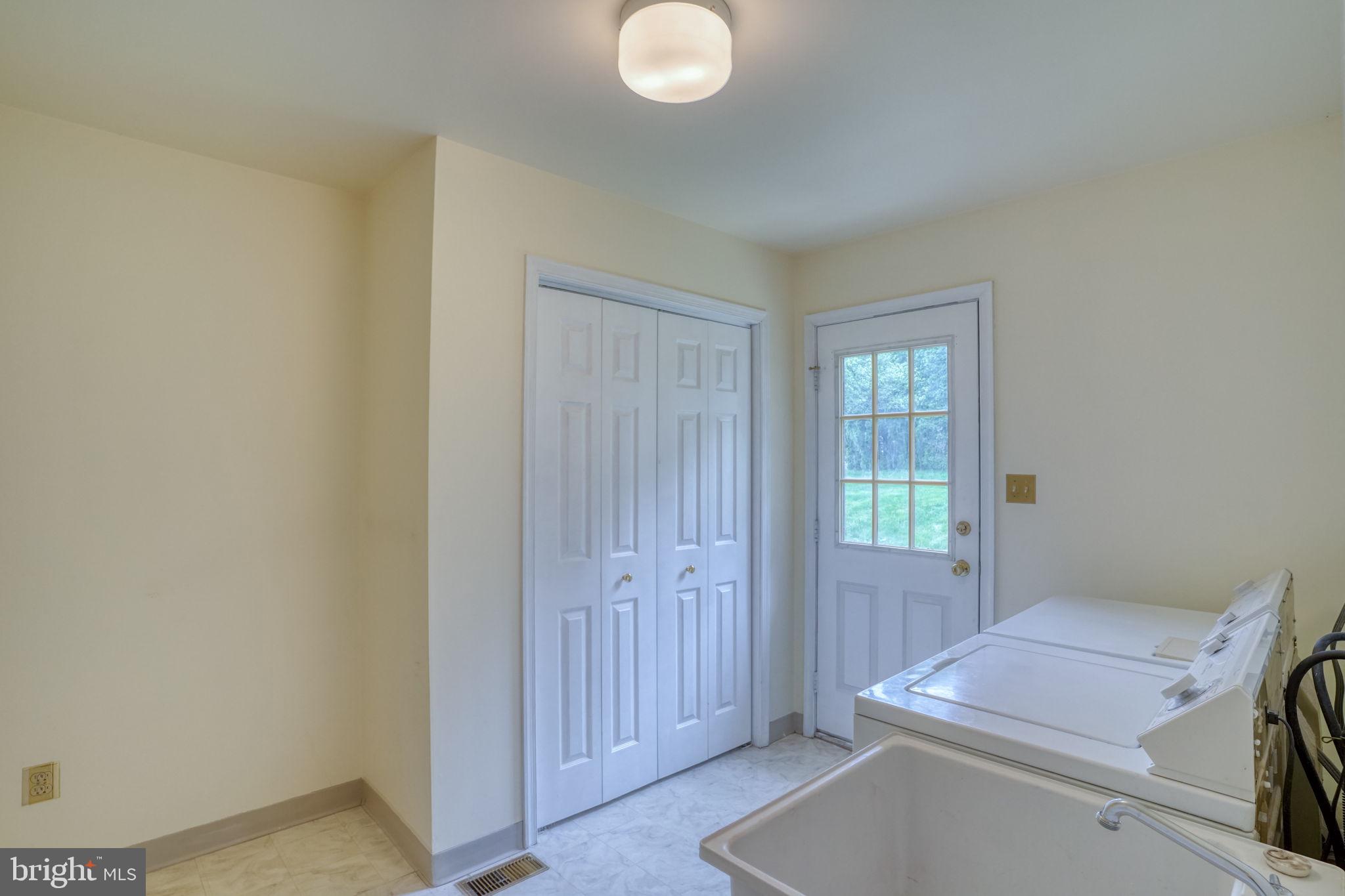 WOOD CREEK - Residential