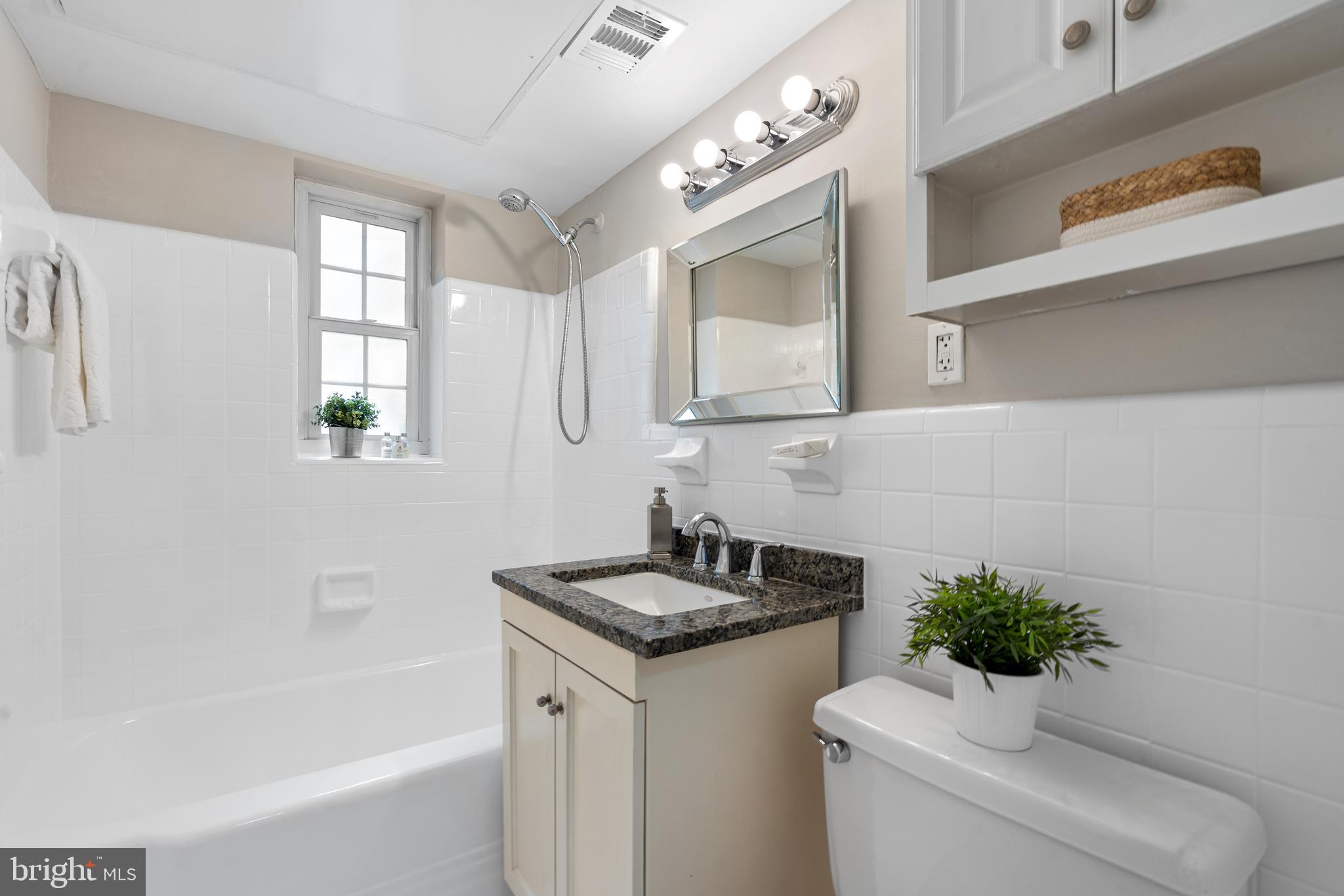 WESTMORELAND TERRACE - Residential