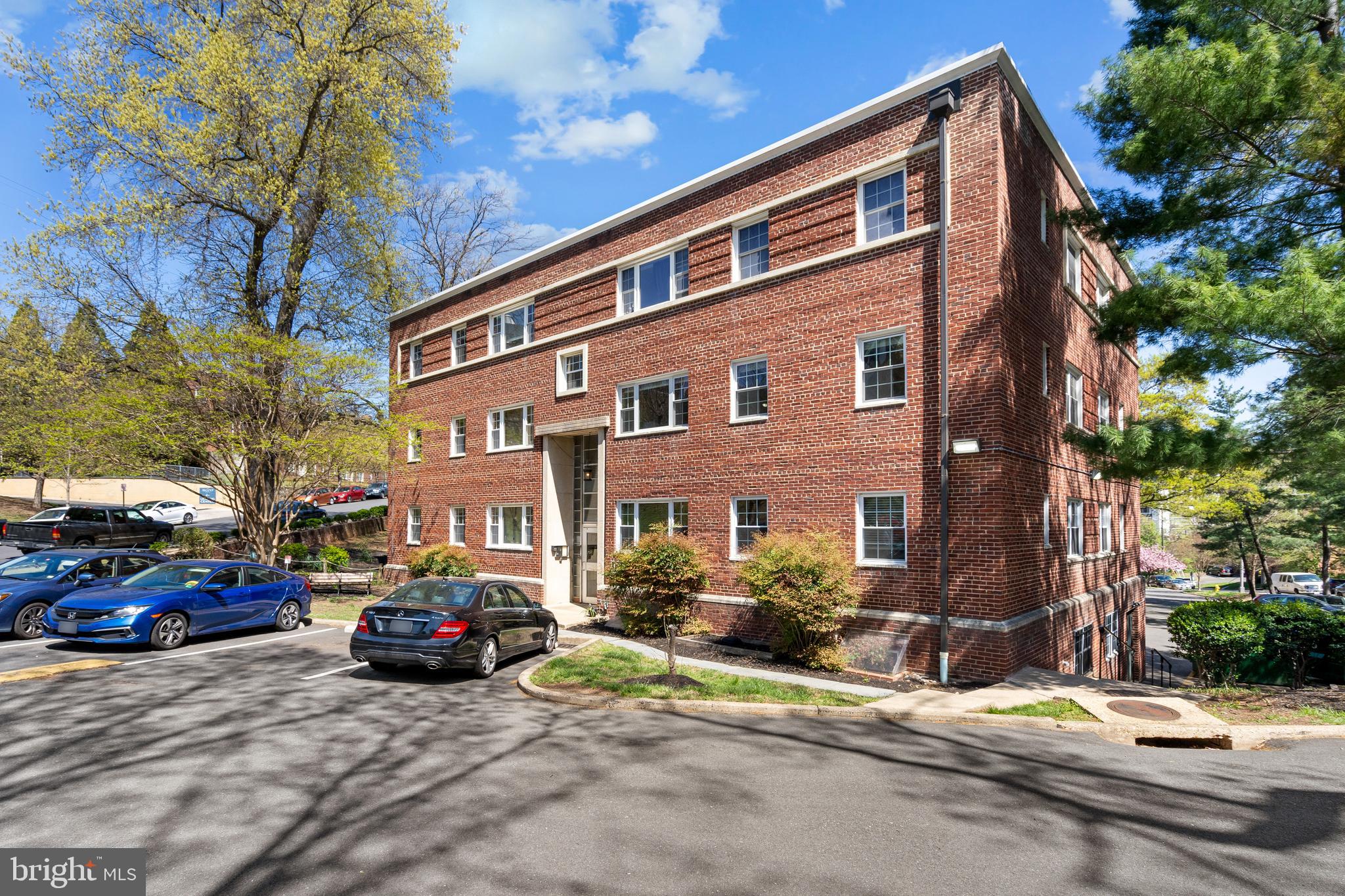 WESTMORELAND TERRACE - Residential