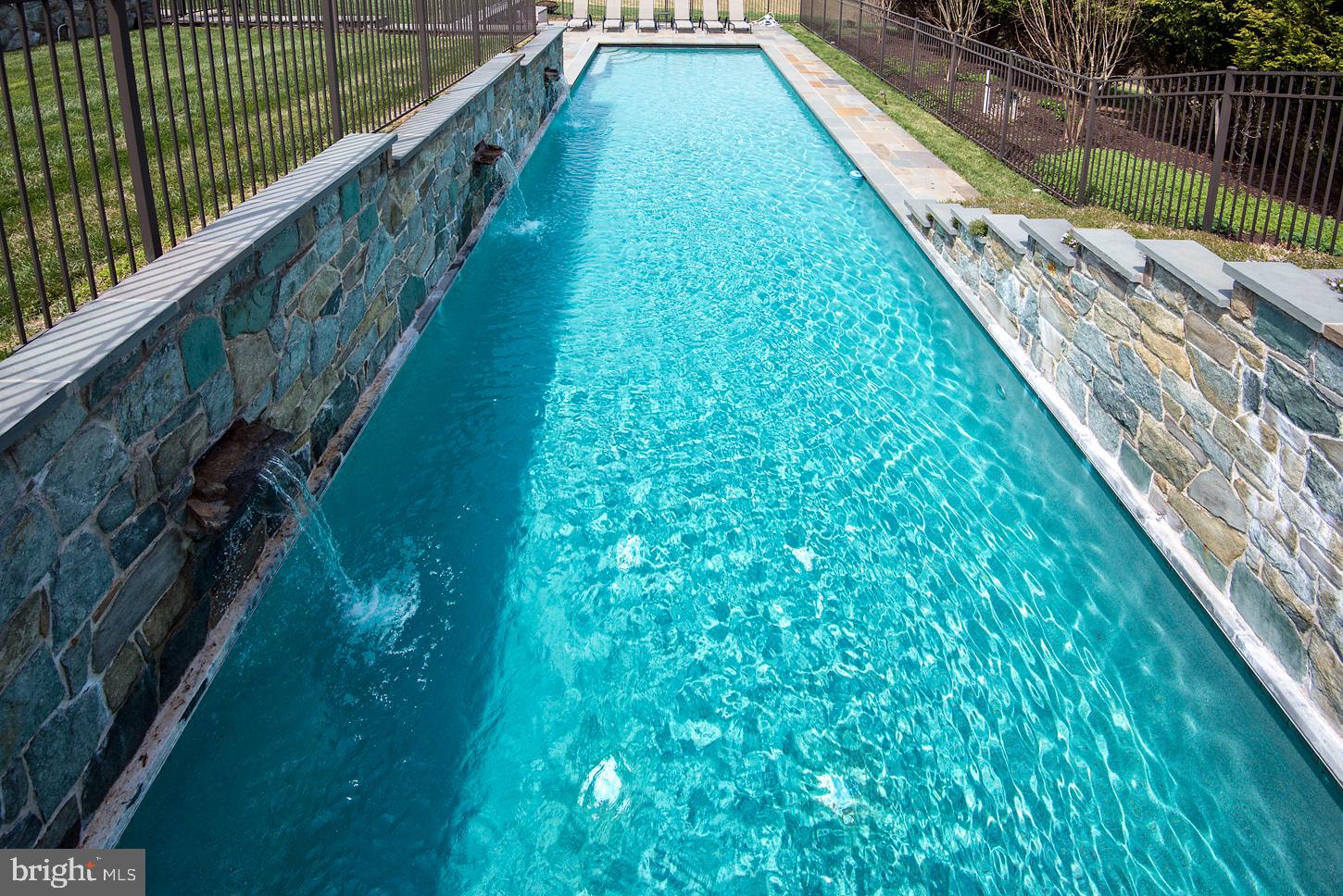 BARNESVILLE OUTSIDE - Residential