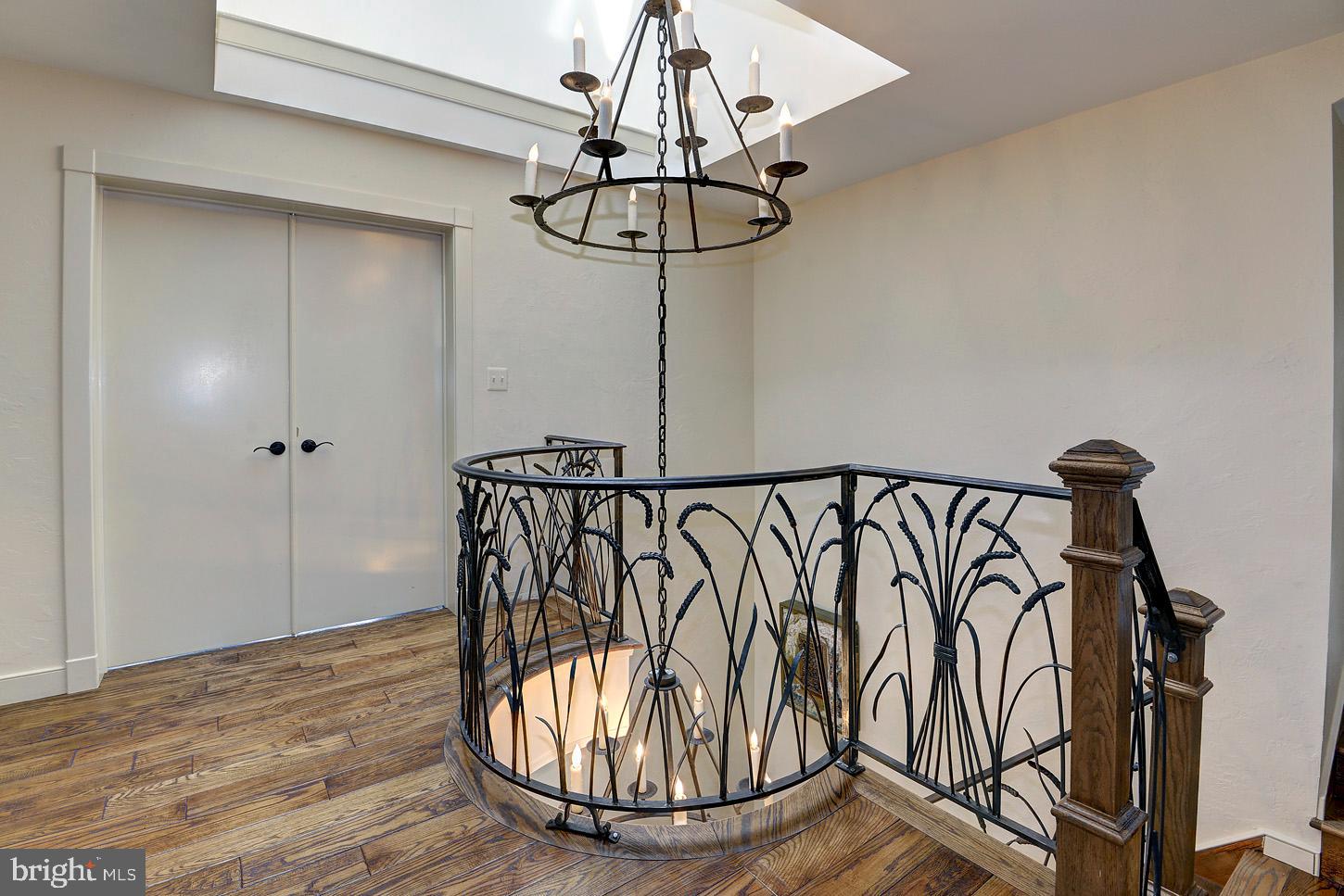 BARNESVILLE OUTSIDE - Residential