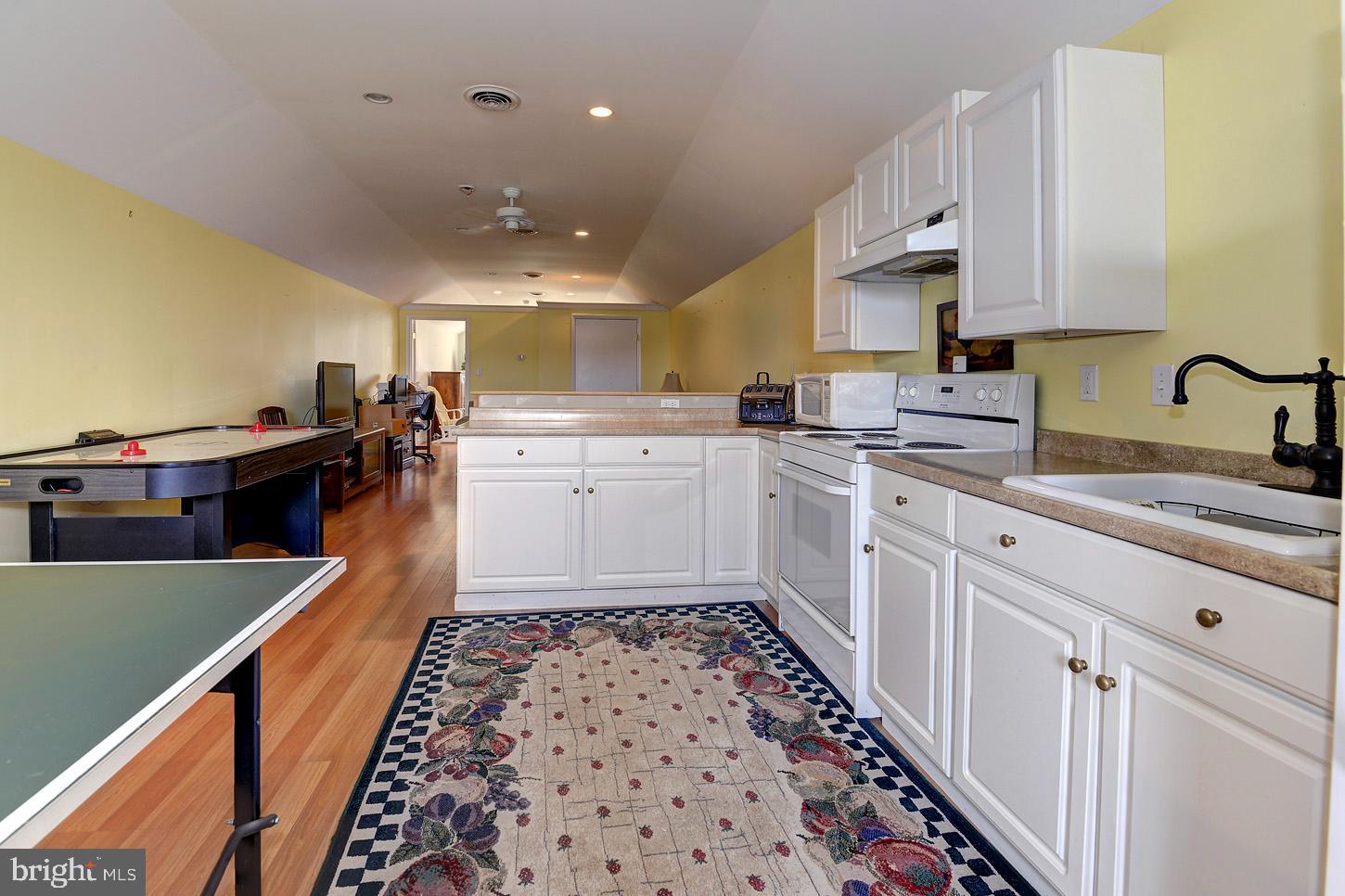 BARNESVILLE OUTSIDE - Residential