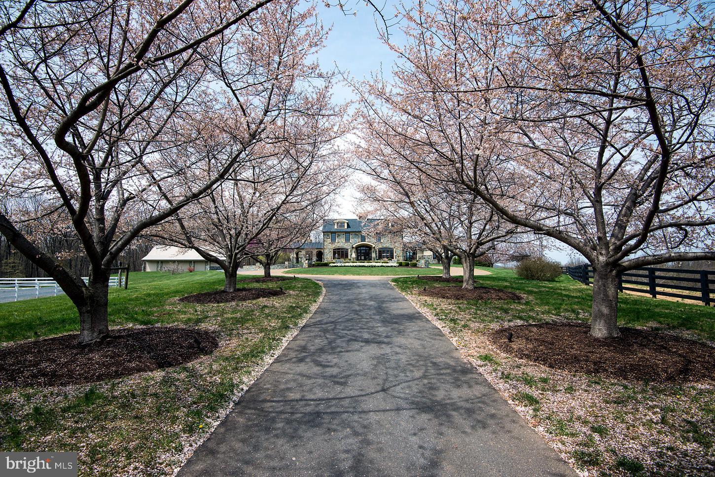 BARNESVILLE OUTSIDE - Residential