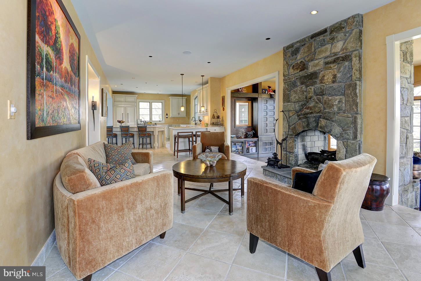 BARNESVILLE OUTSIDE - Residential