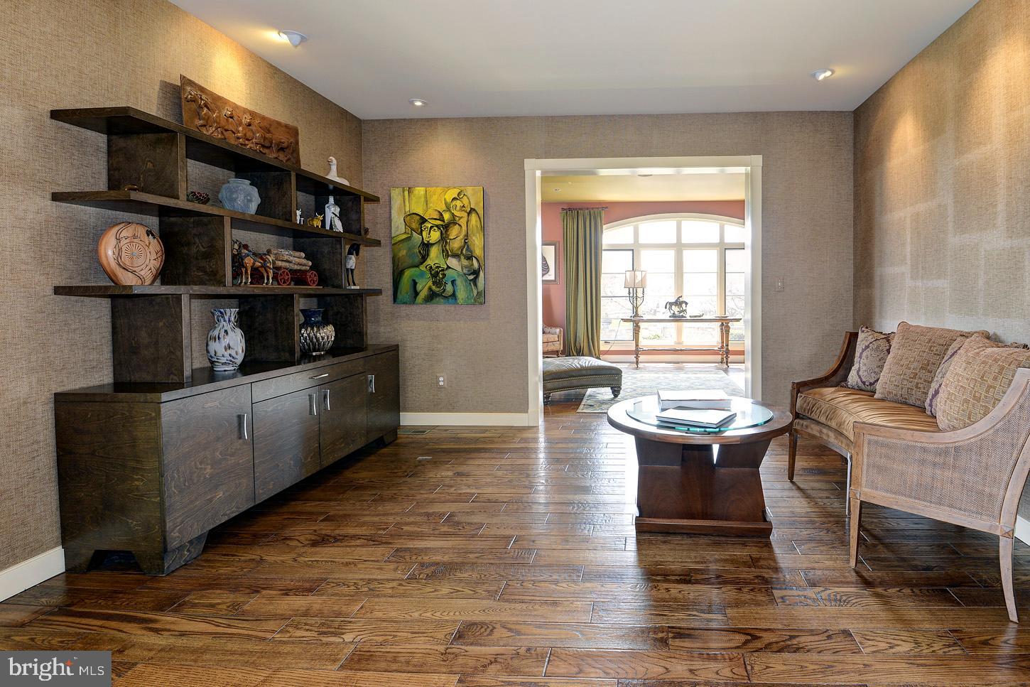 BARNESVILLE OUTSIDE - Residential