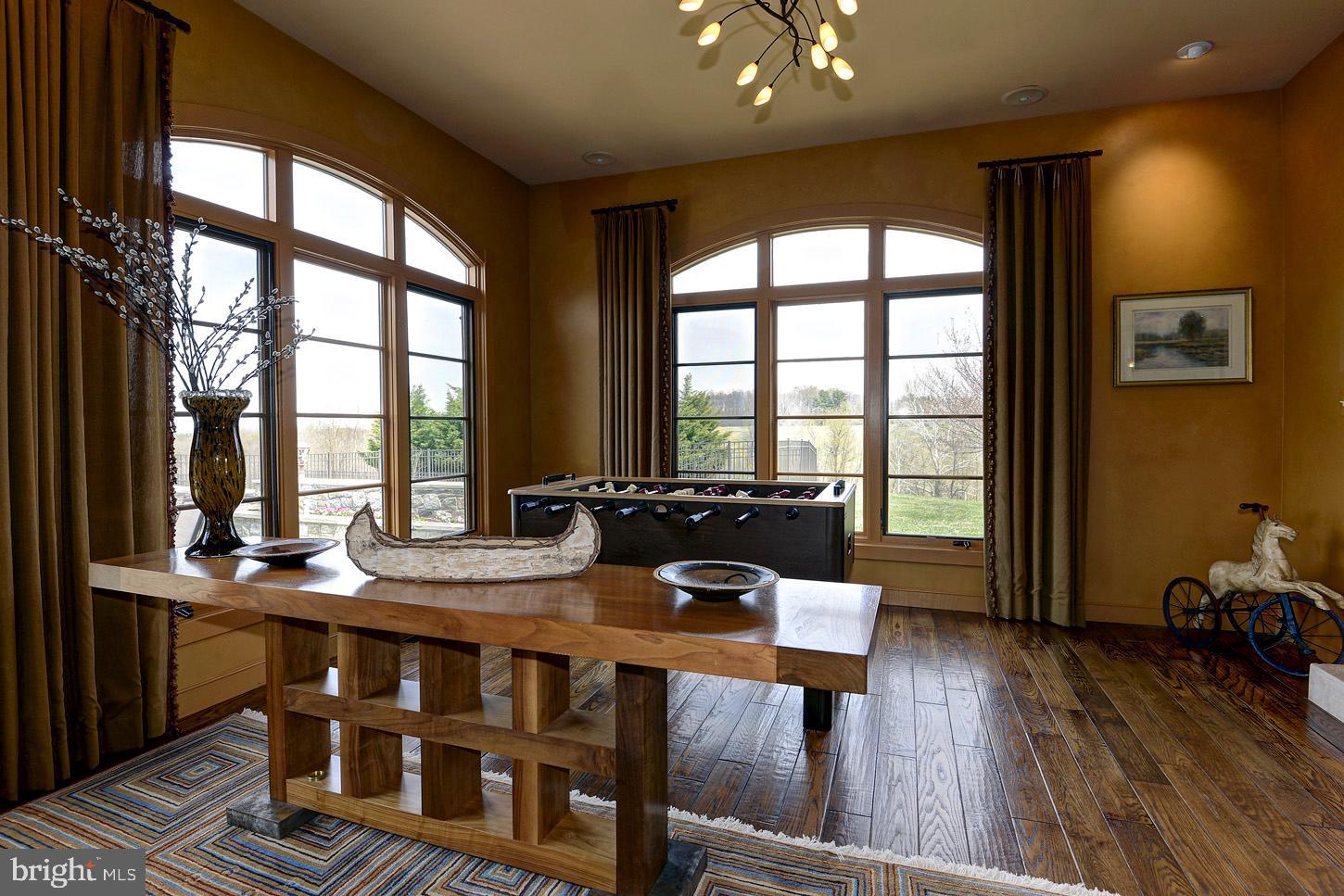 BARNESVILLE OUTSIDE - Residential