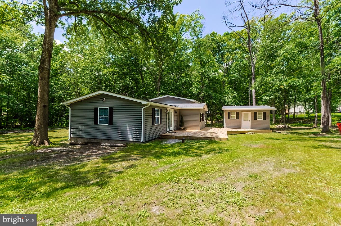 RIVER VIEW PARK - Residential