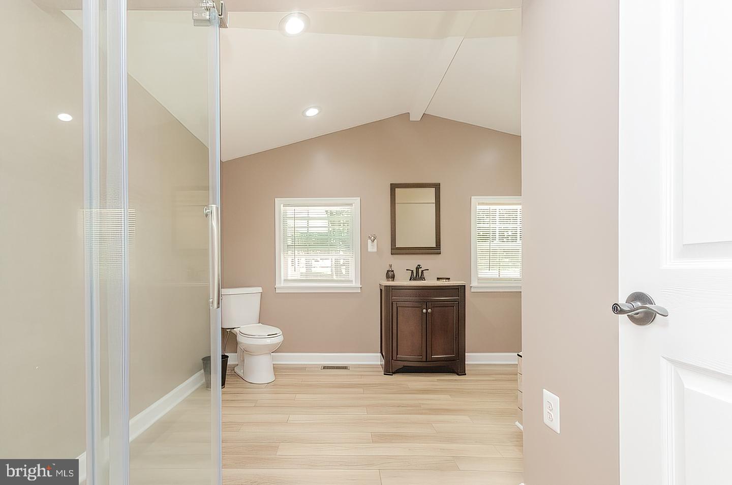 RIVER VIEW PARK - Residential