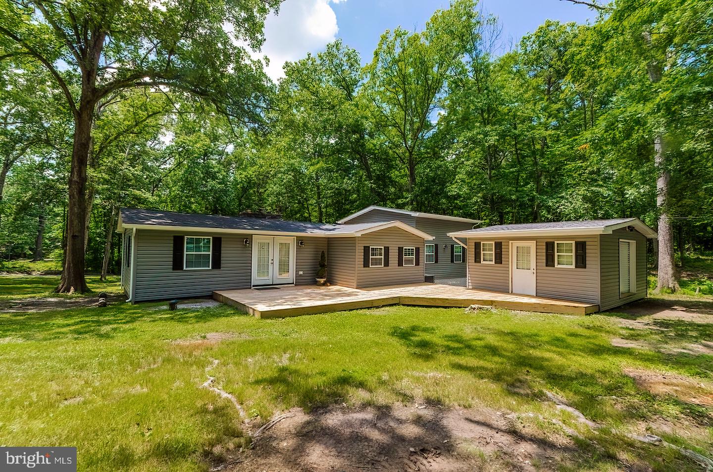 RIVER VIEW PARK - Residential