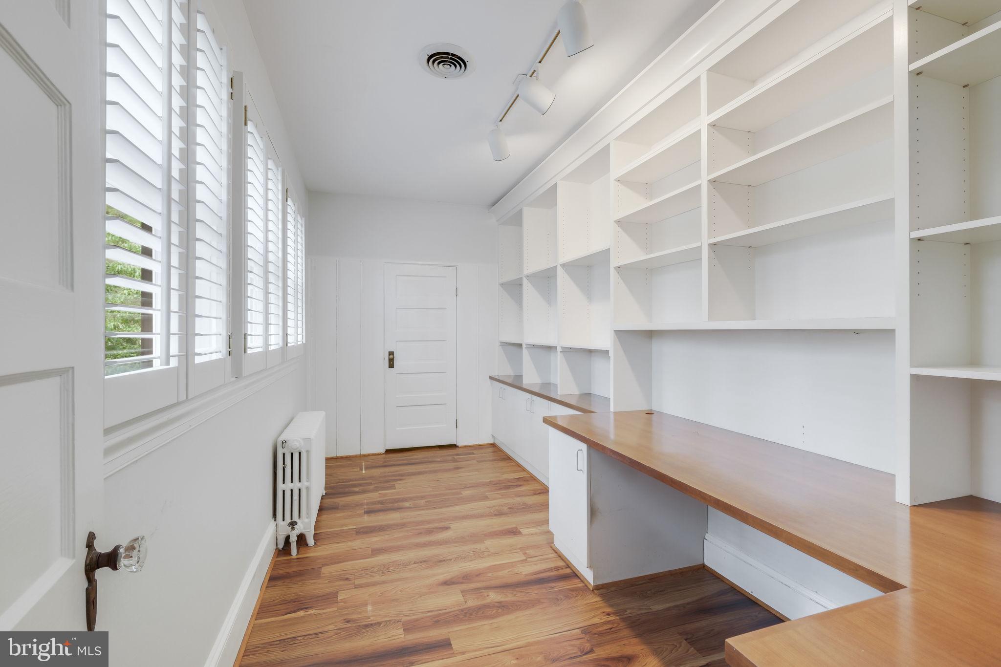 HERITAGE WALK - Residential