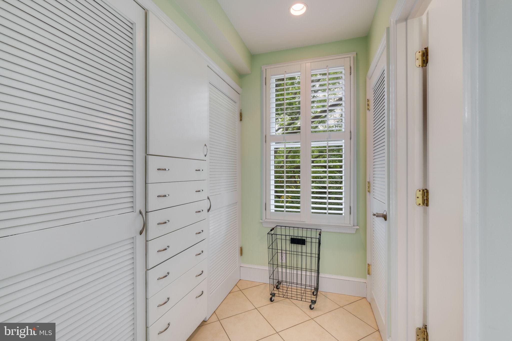 HERITAGE WALK - Residential