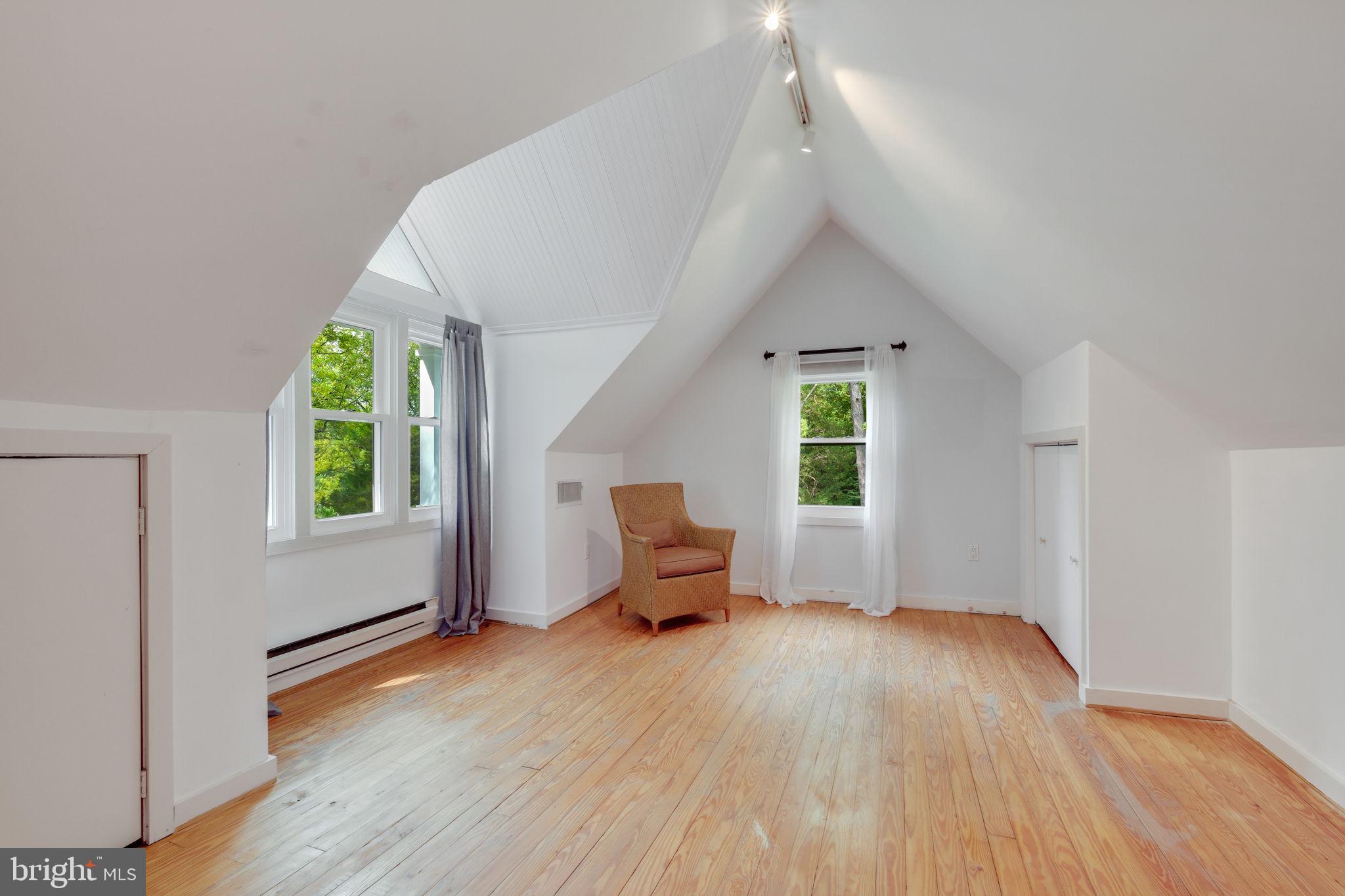 HERITAGE WALK - Residential