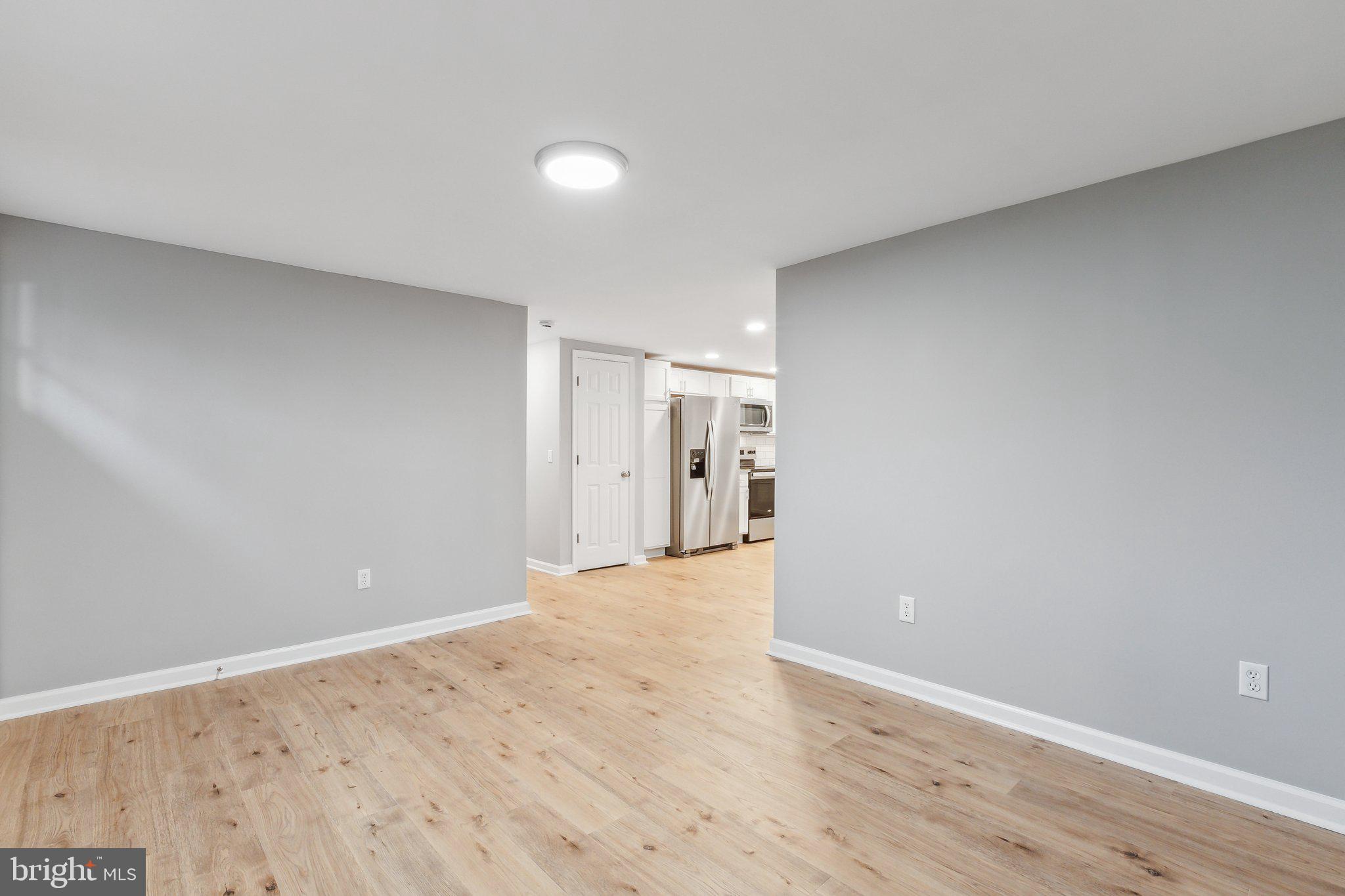 ROCK HALL - Residential