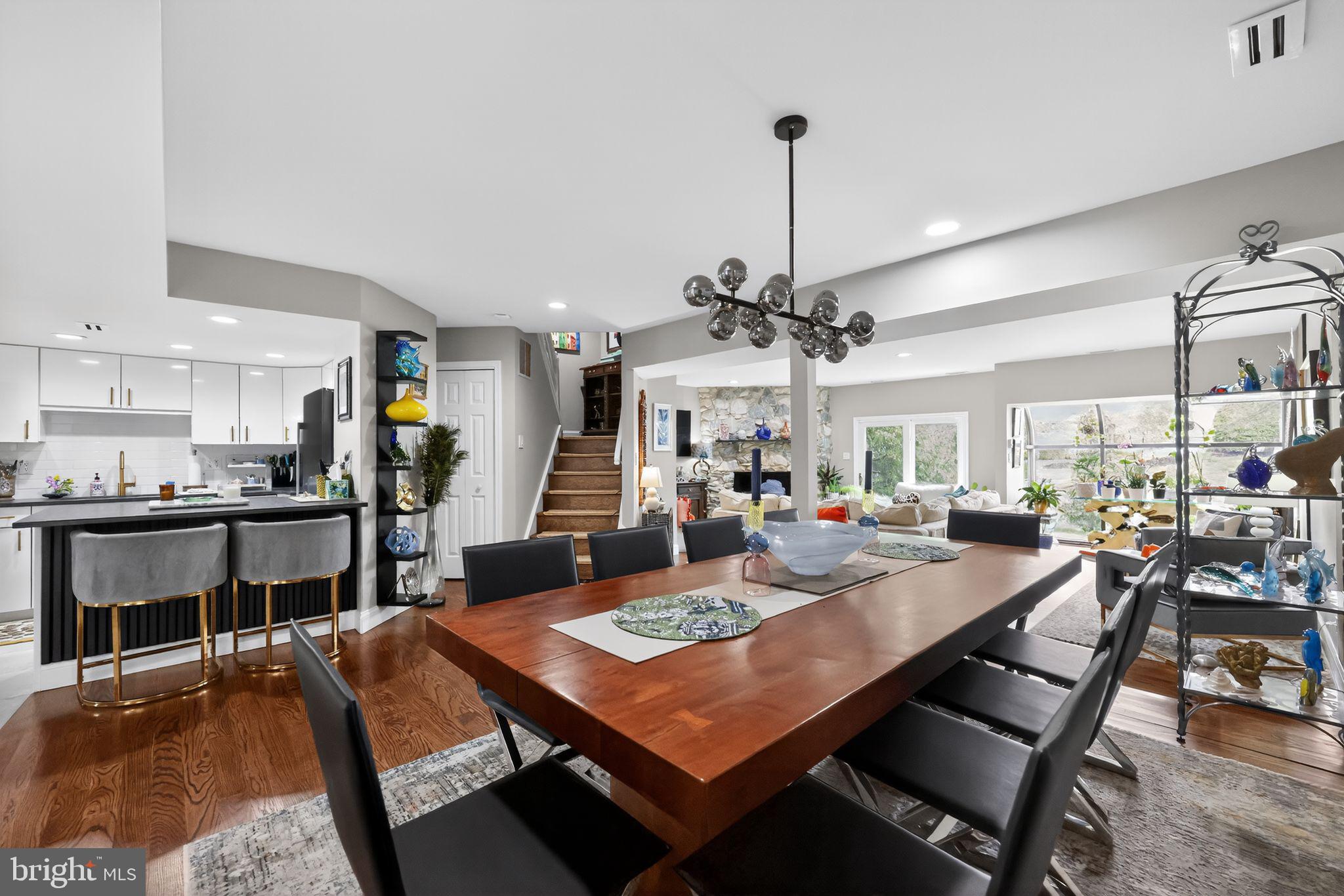 1411 CHANTICLEER