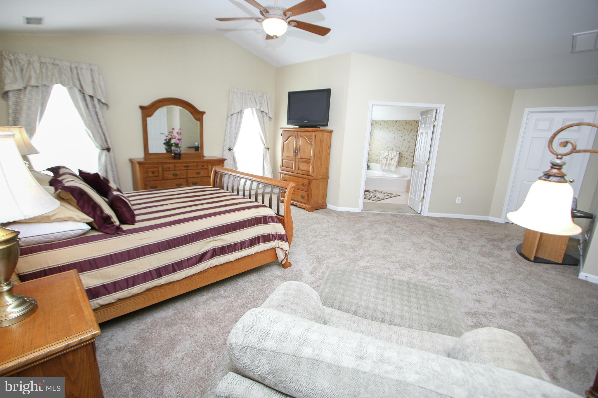 NORTH RIDING - Residential