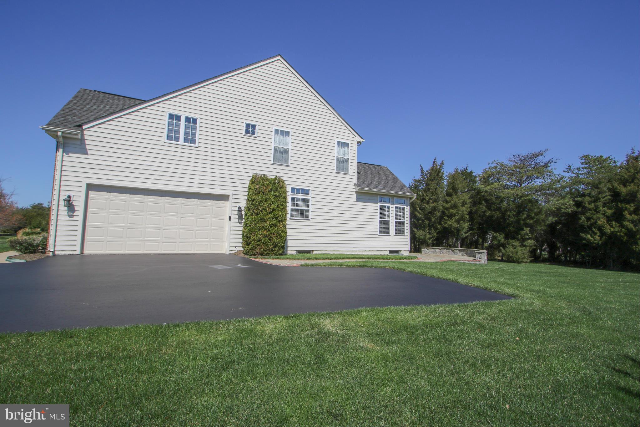 NORTH RIDING - Residential