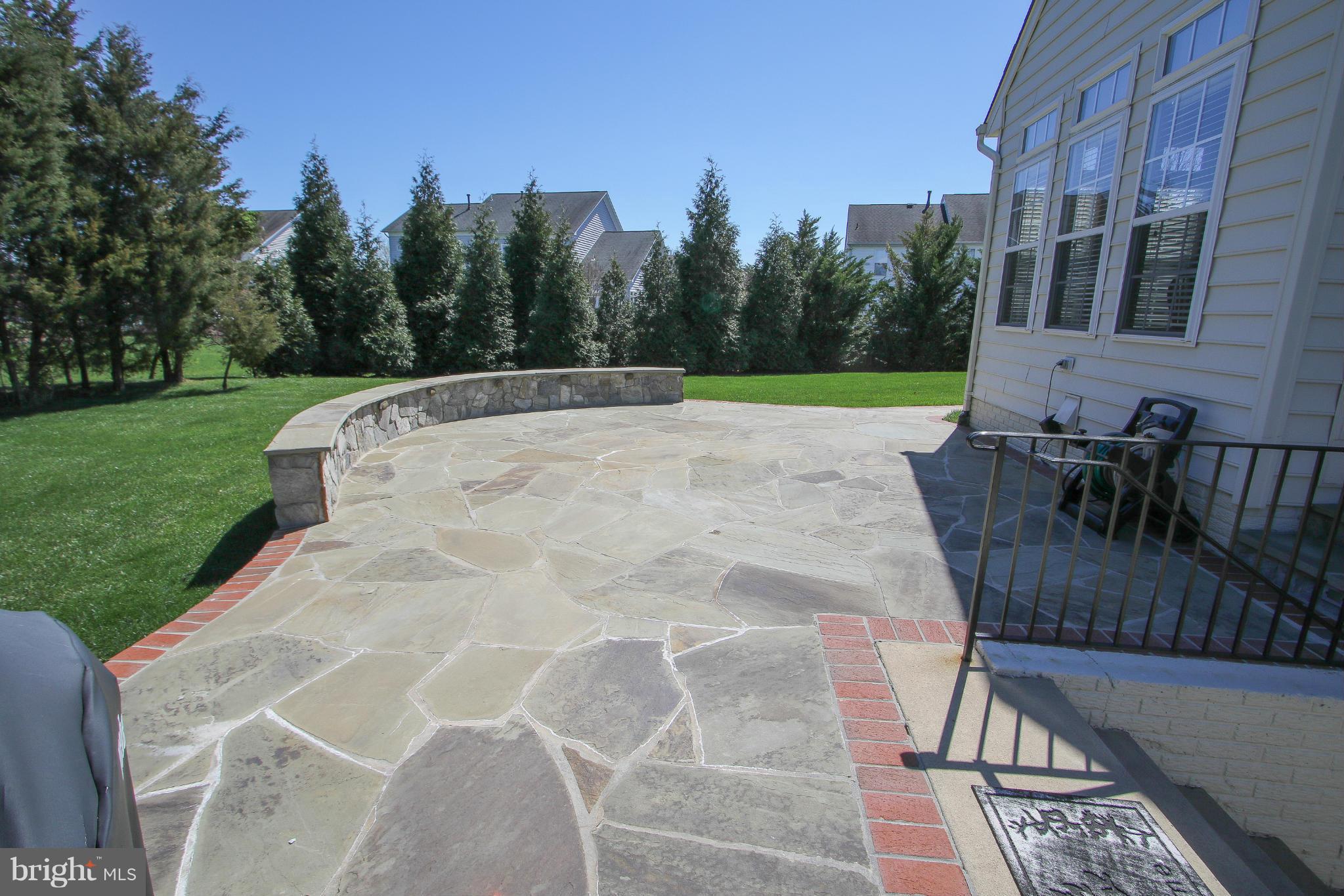 NORTH RIDING - Residential