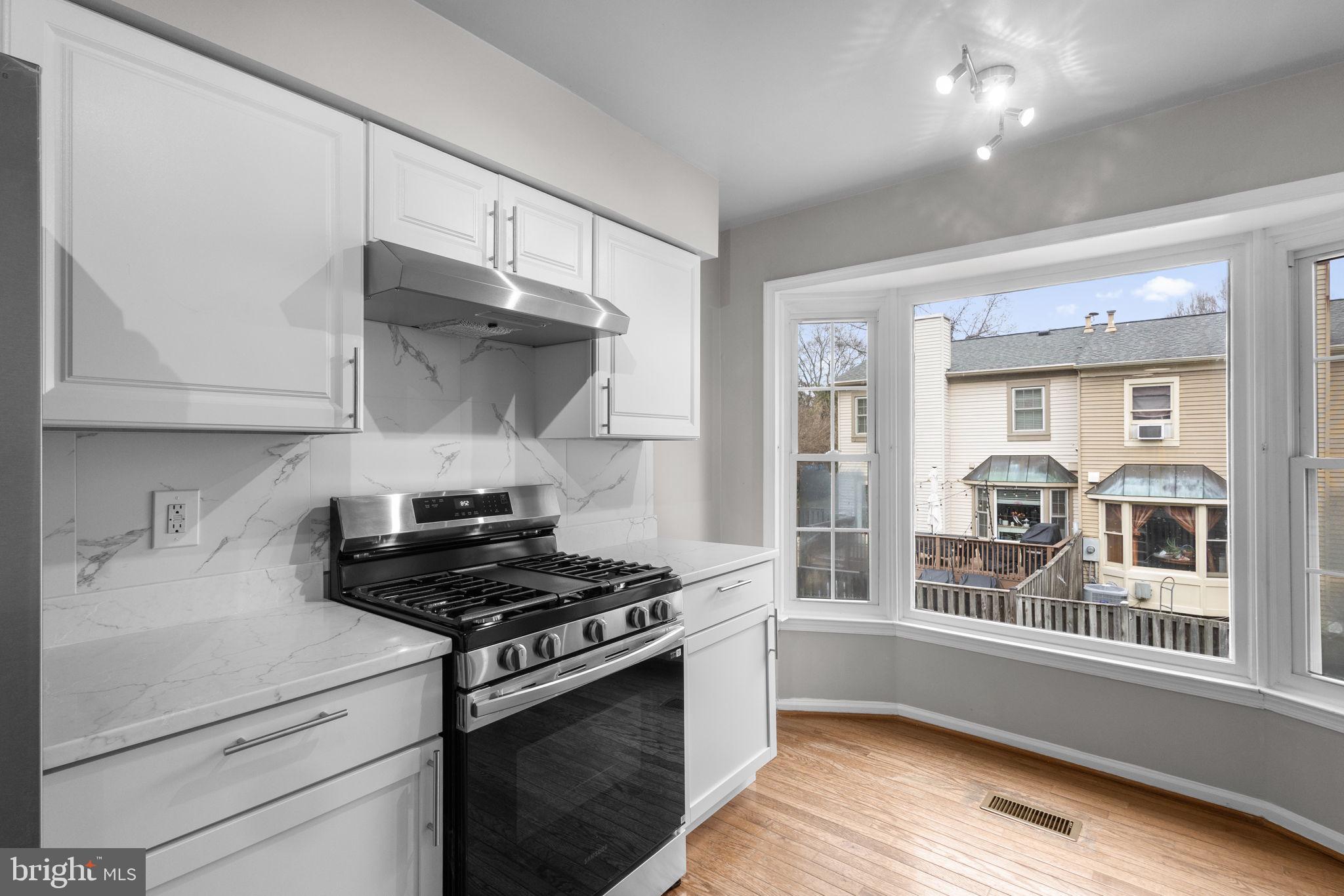 ADAMS WALK - Residential