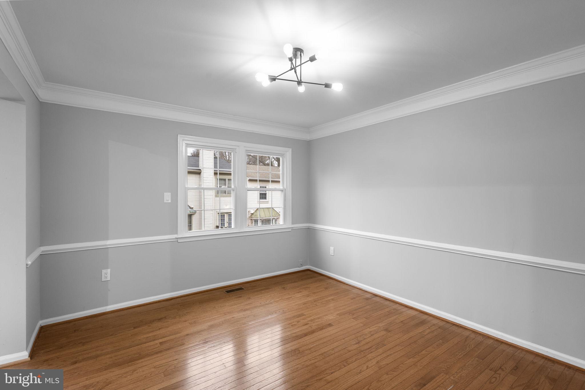 ADAMS WALK - Residential