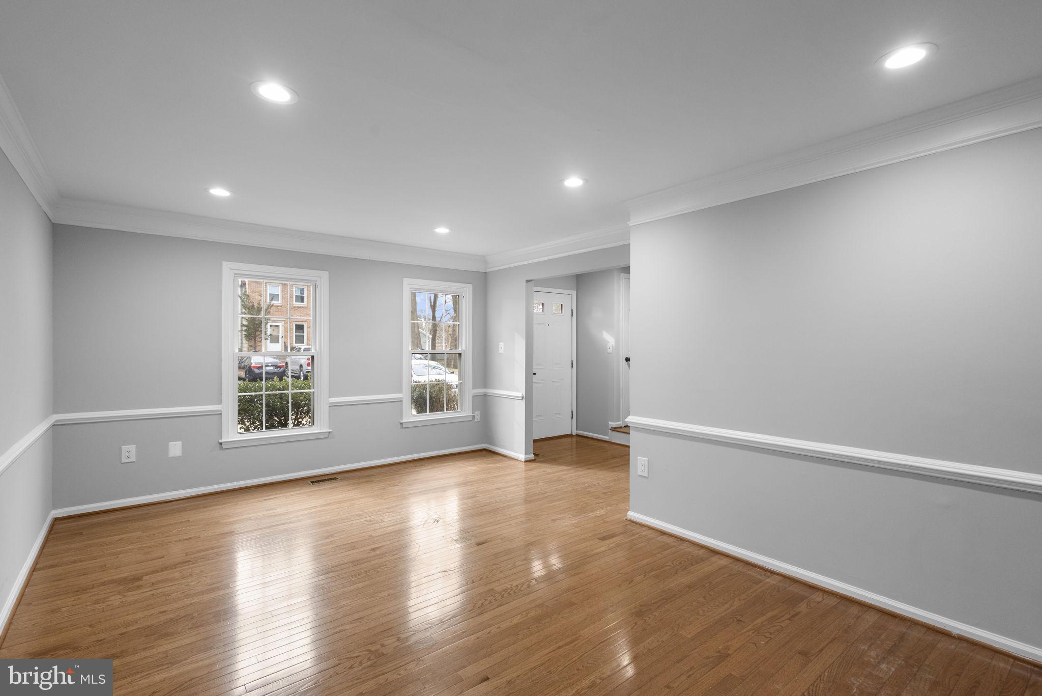 ADAMS WALK - Residential