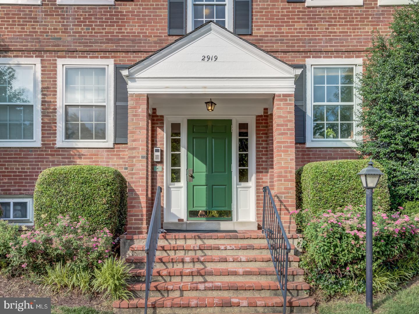 FAIRLINGTON VILLAGES - Residential