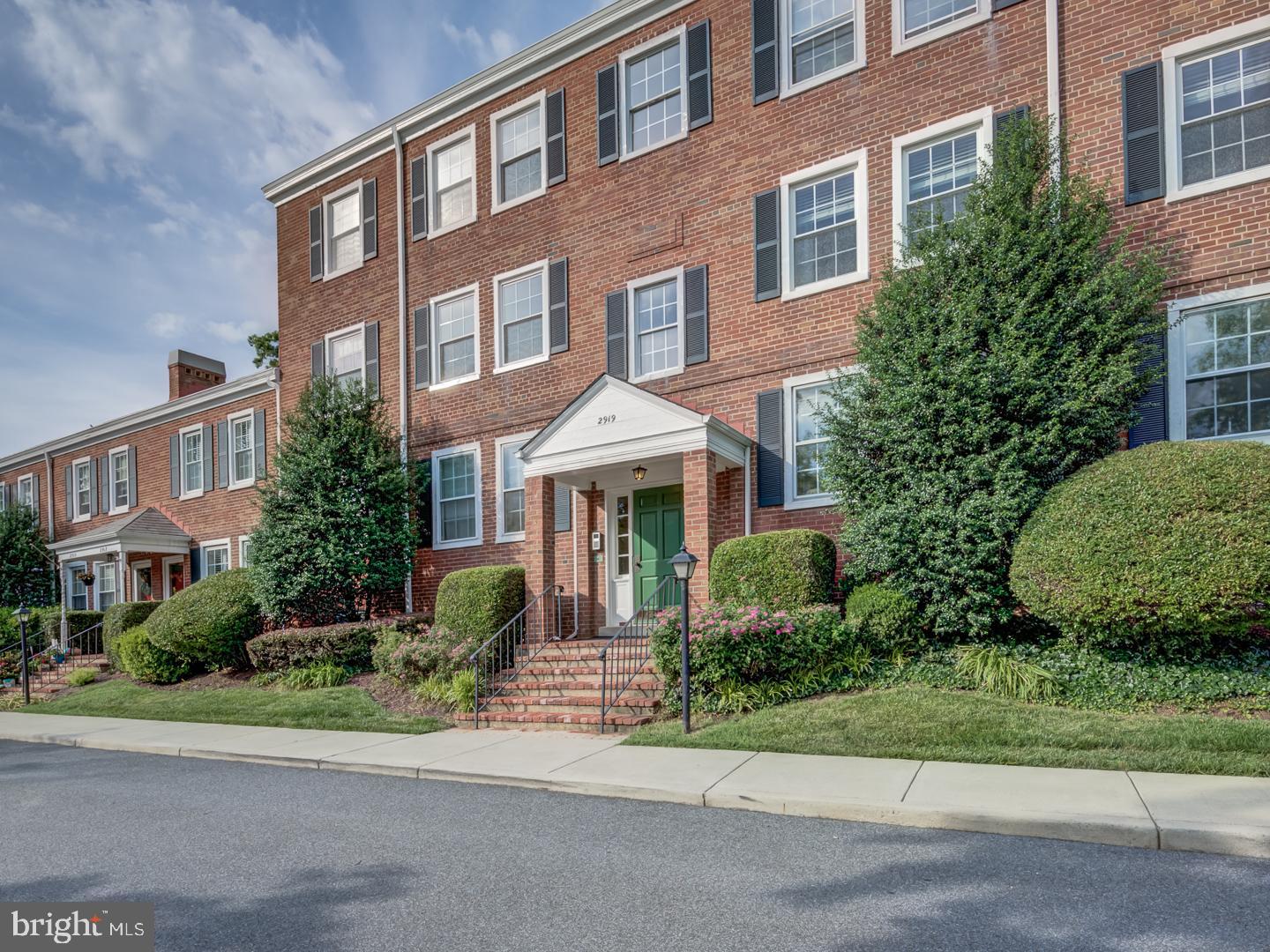 FAIRLINGTON VILLAGES - Residential