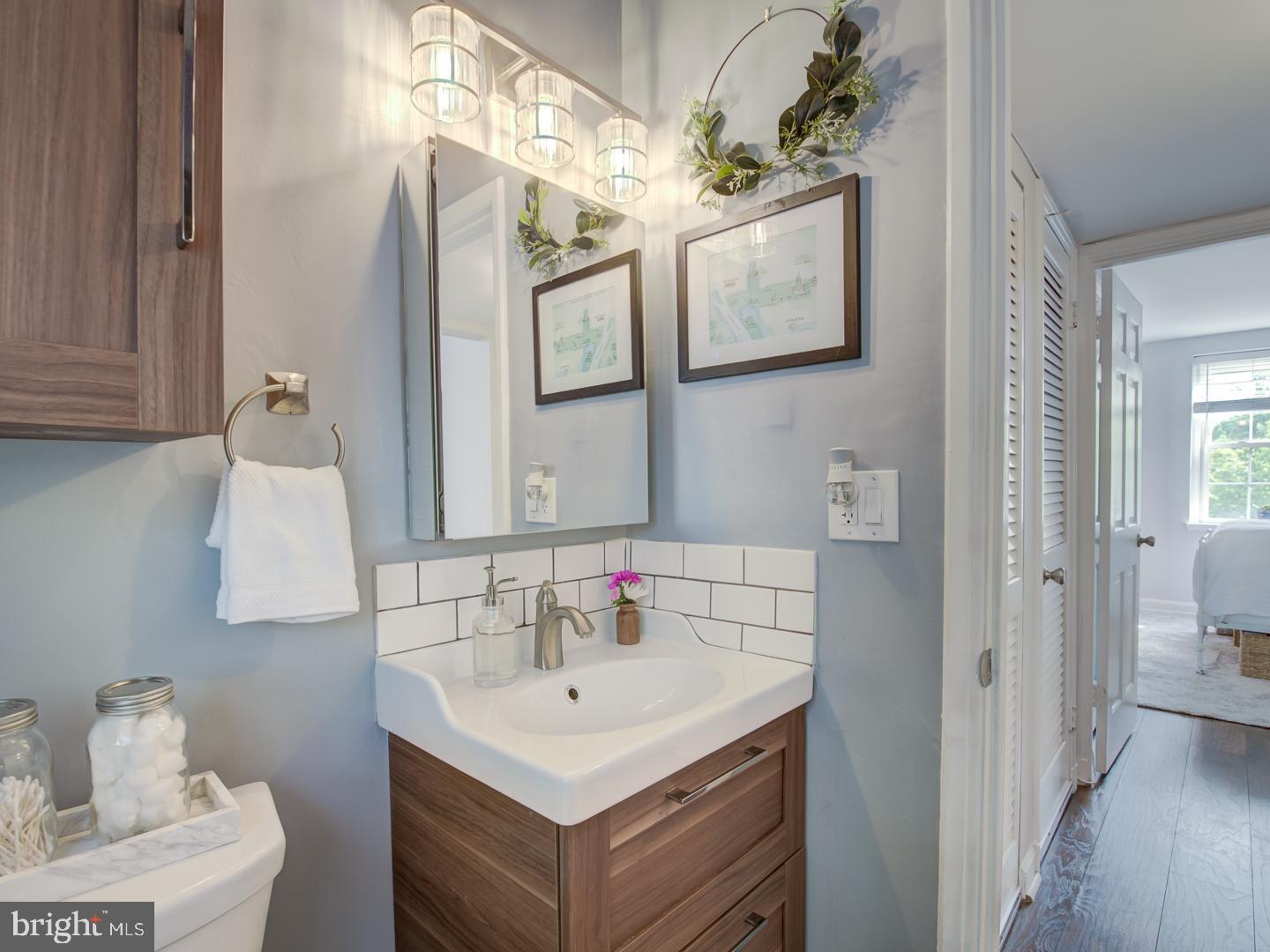 FAIRLINGTON VILLAGES - Residential