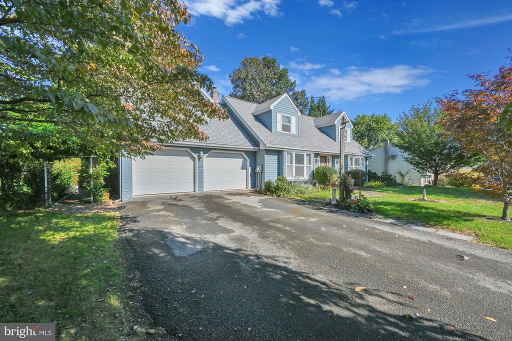 Photo of 218 AUDREY DR, LITITZ, PA 17543 (MLS # PALA2025612)