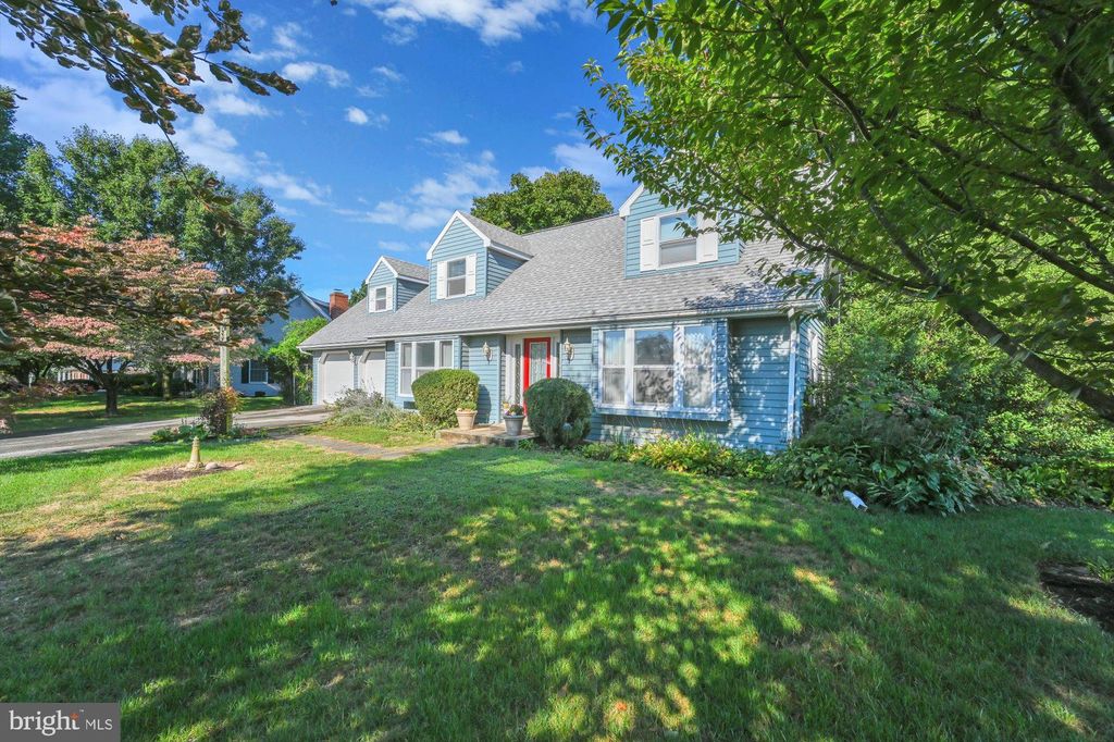 Photo of 218 AUDREY DR, LITITZ, PA 17543 (MLS # PALA2025612)