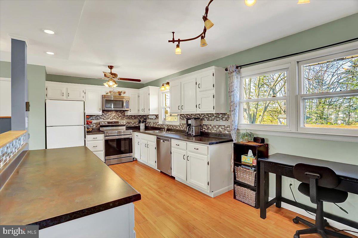 GREENWOOD HILLS - Residential