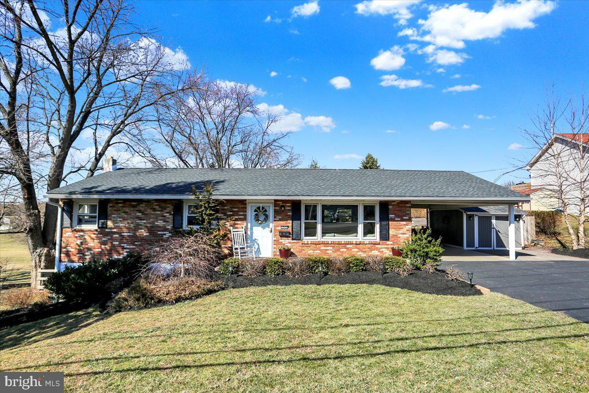 GREENWOOD HILLS - Residential