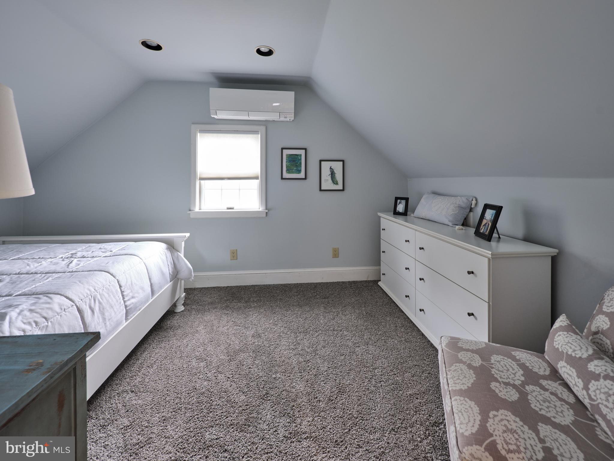 NON AVAILABLE - Residential