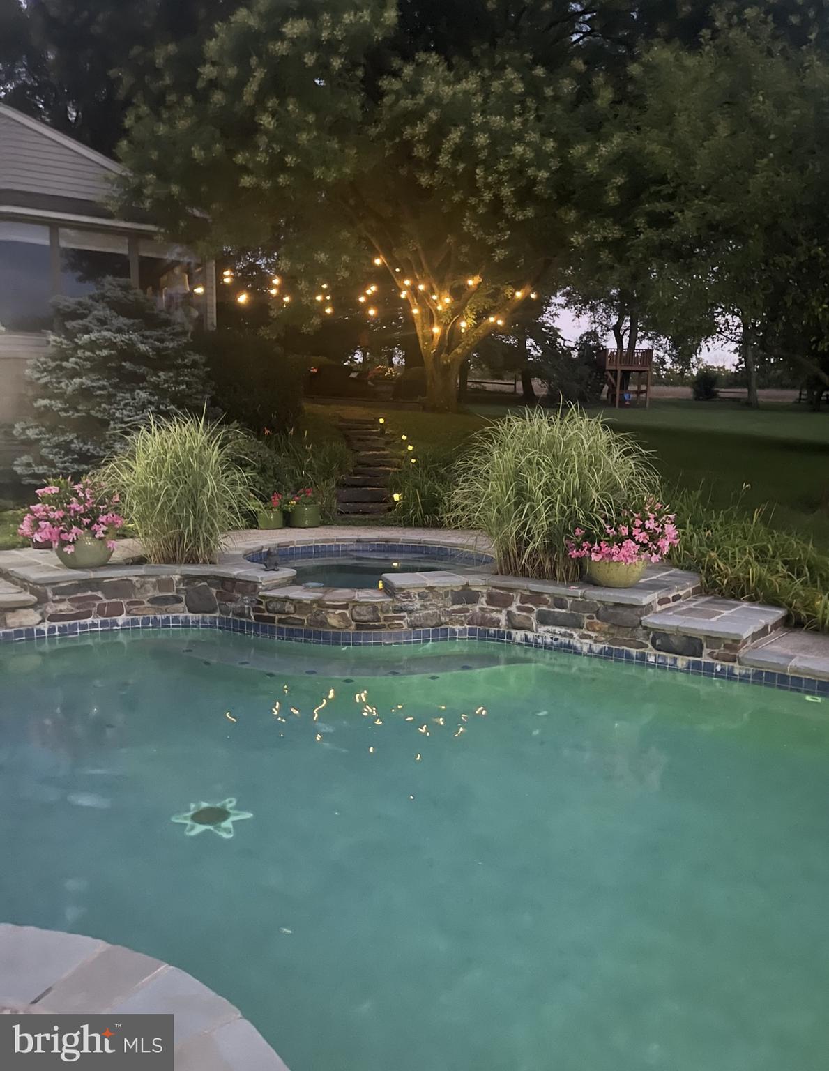 NON AVAILABLE - Residential