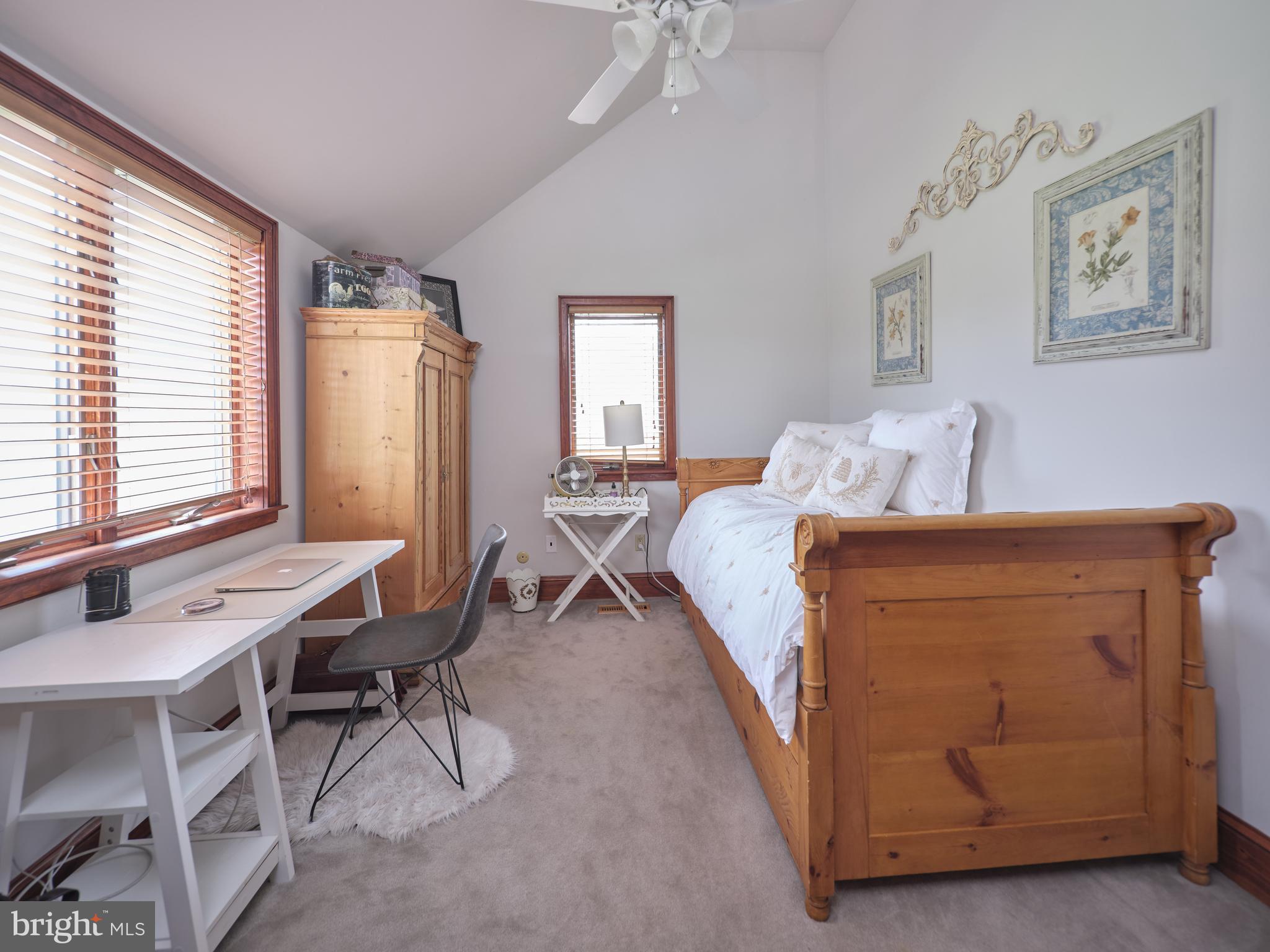 NON AVAILABLE - Residential