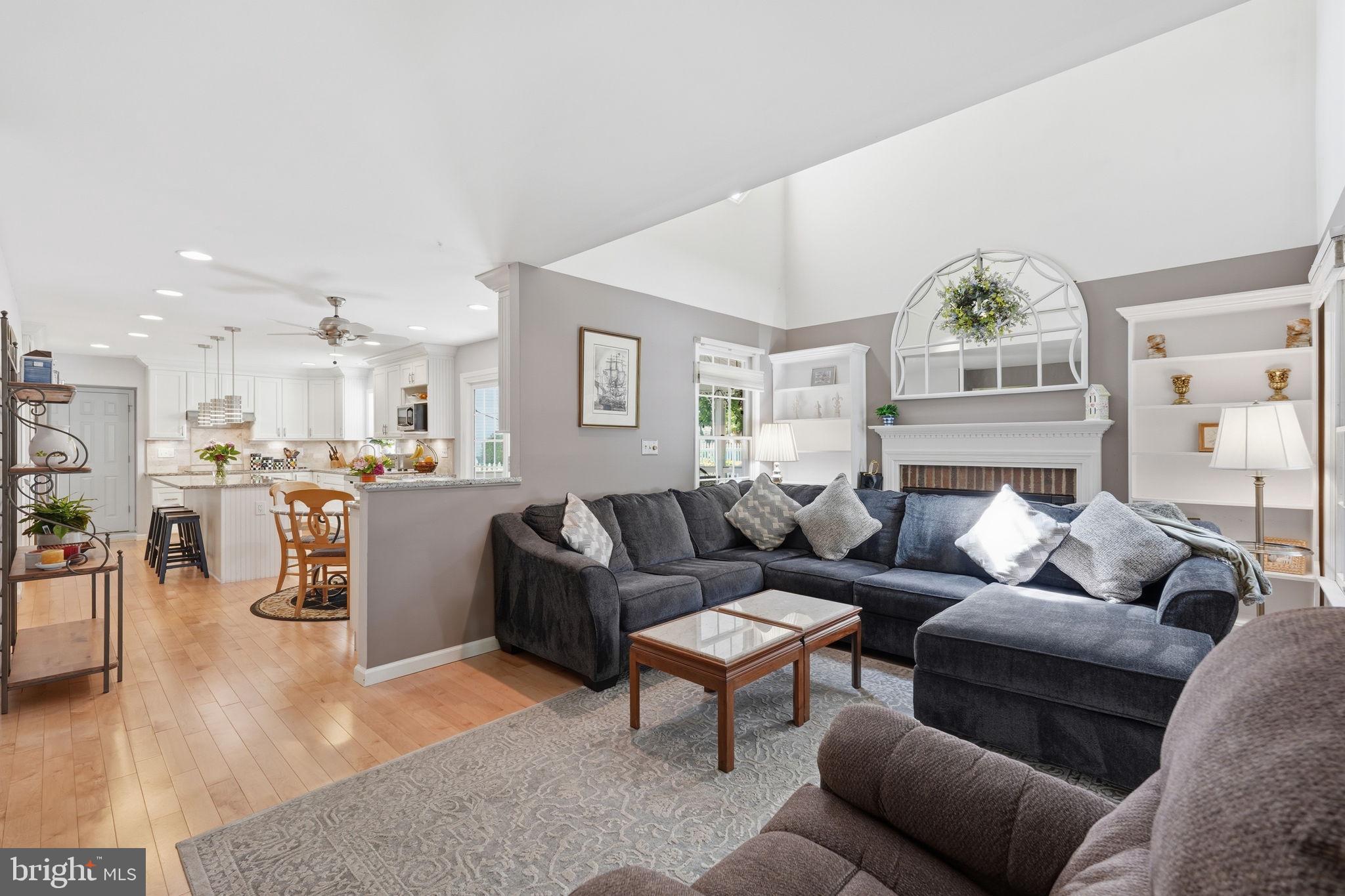 3102 THE CASCADES COURT