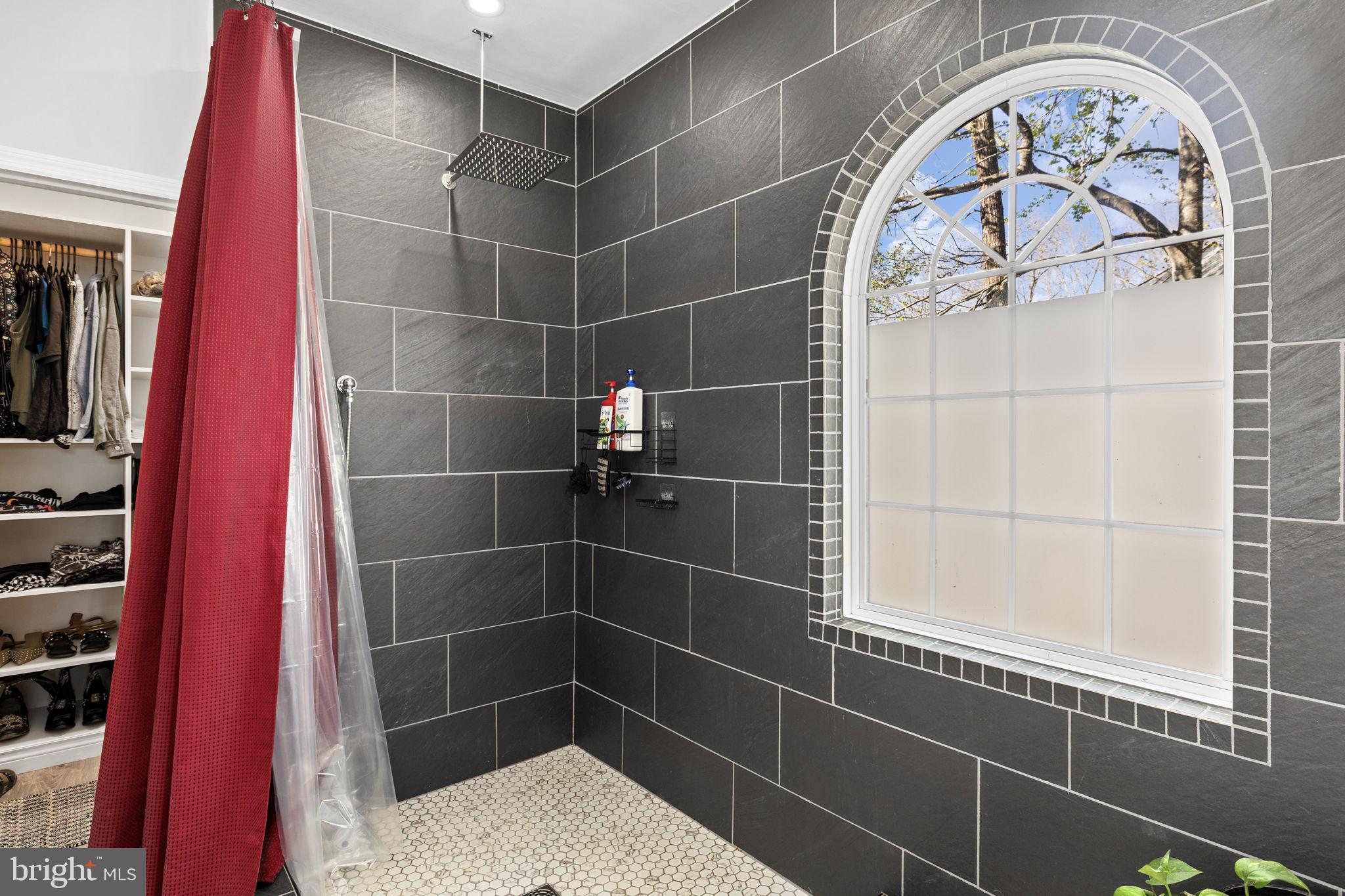 SOMERSET FARMS - Residential