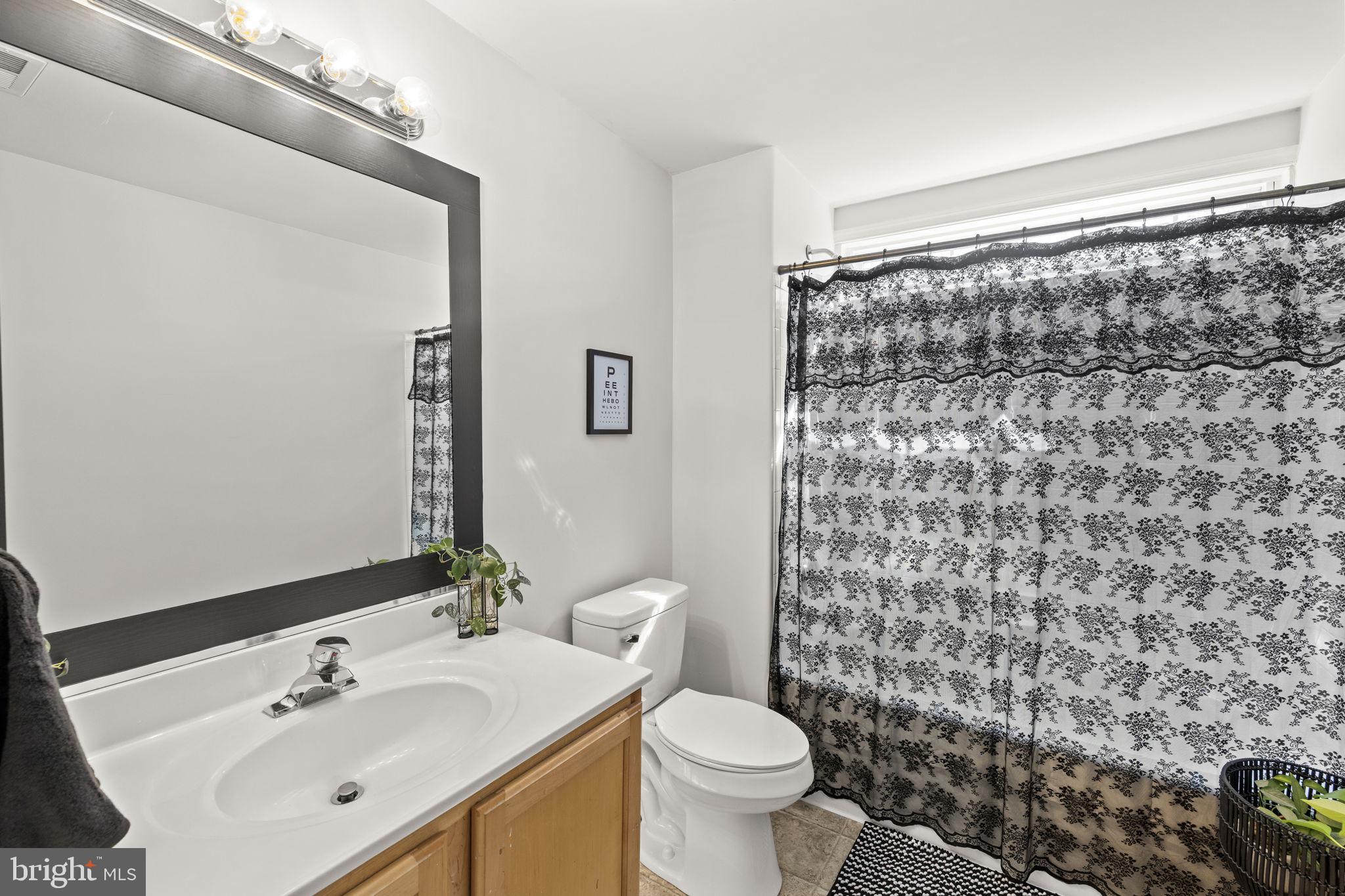 SOMERSET FARMS - Residential