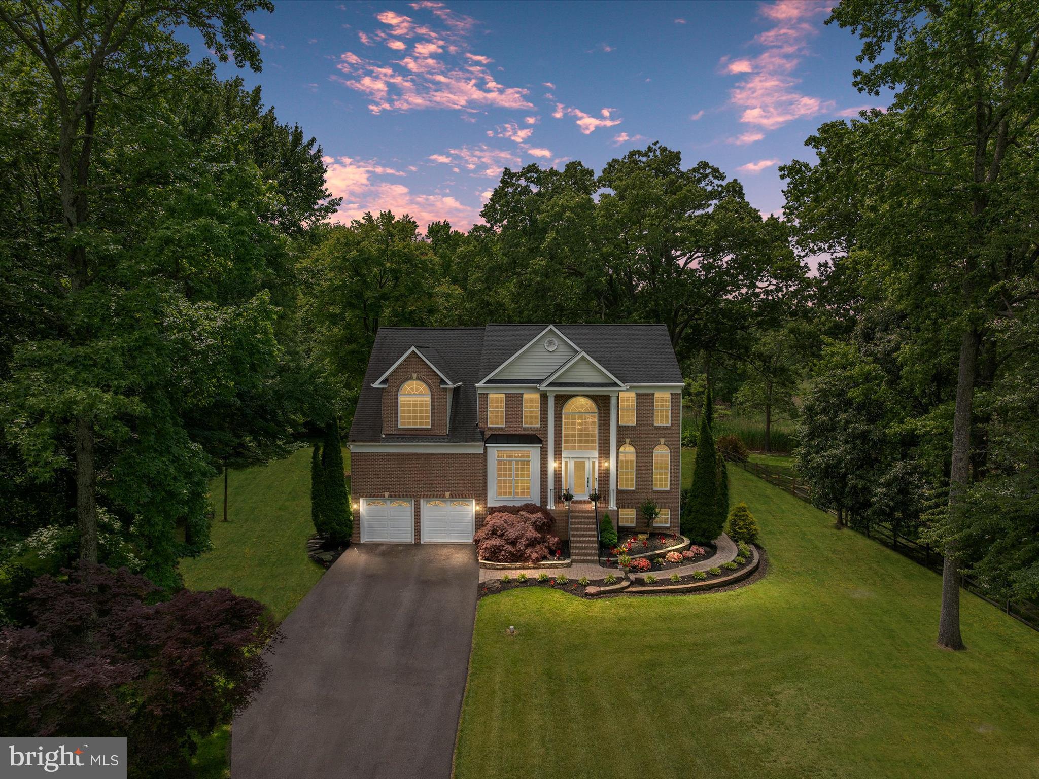 SOUTH CREEK VIEW - Residential