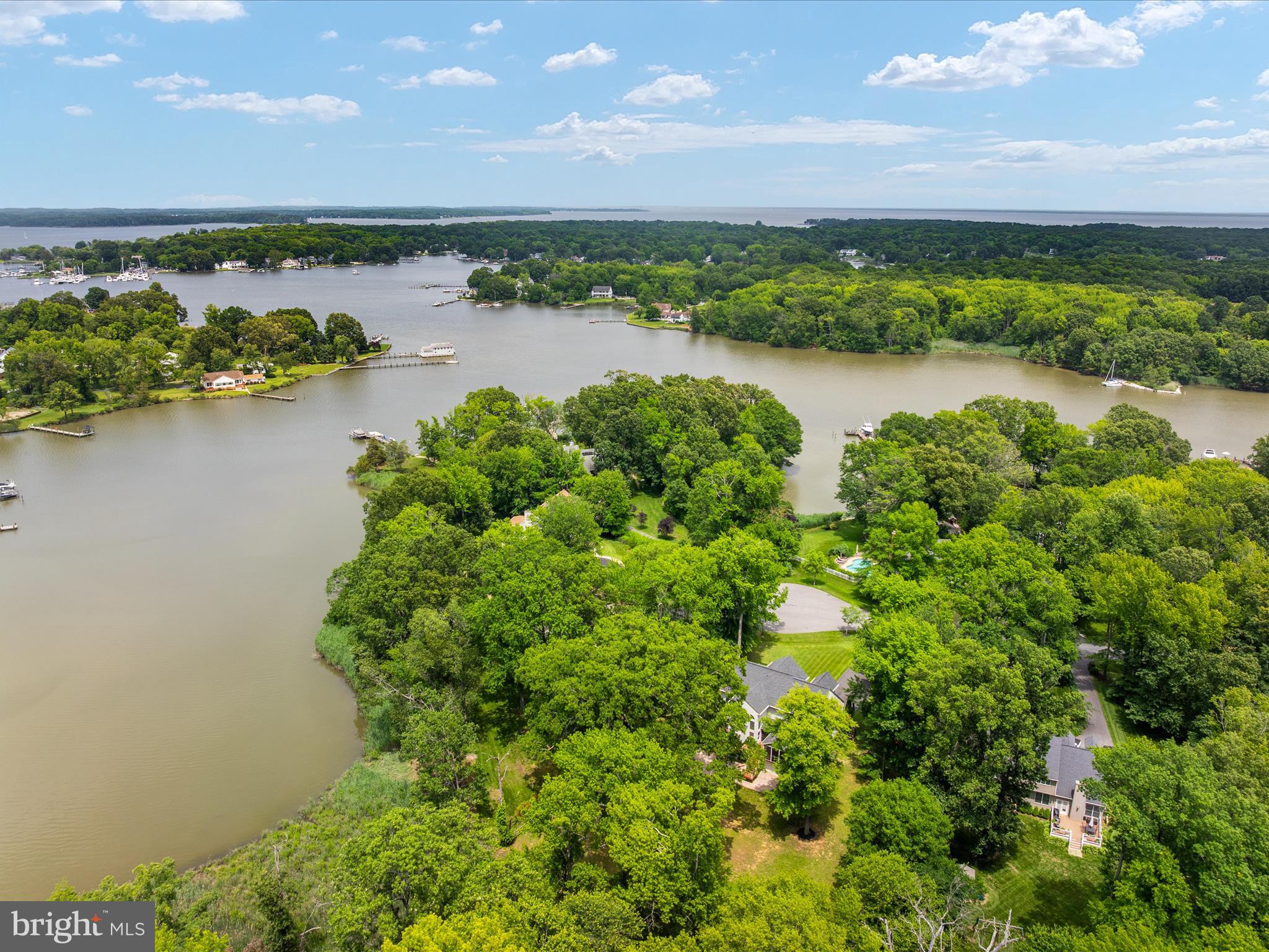 SOUTH CREEK VIEW - Residential