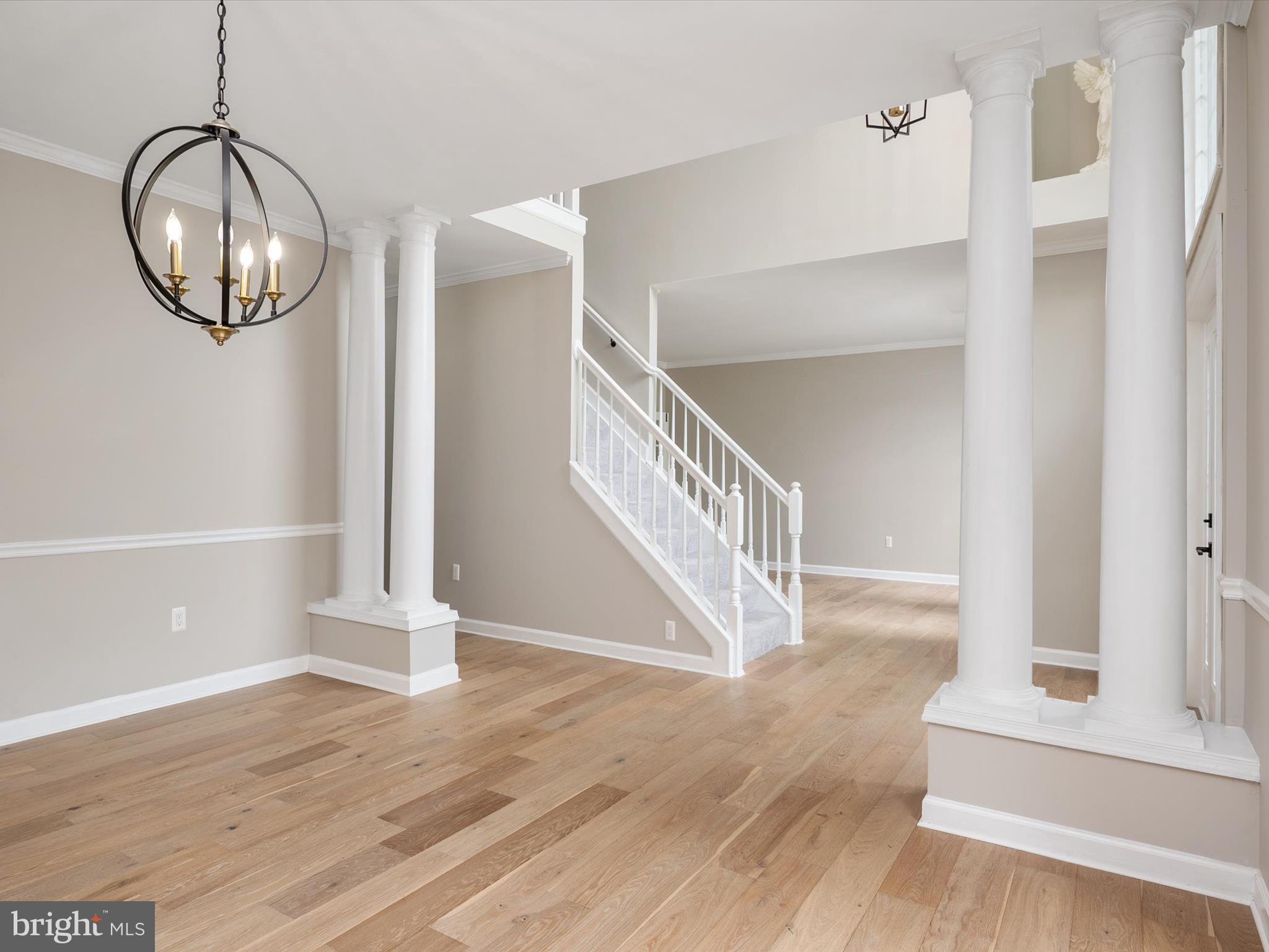 SOUTH CREEK VIEW - Residential