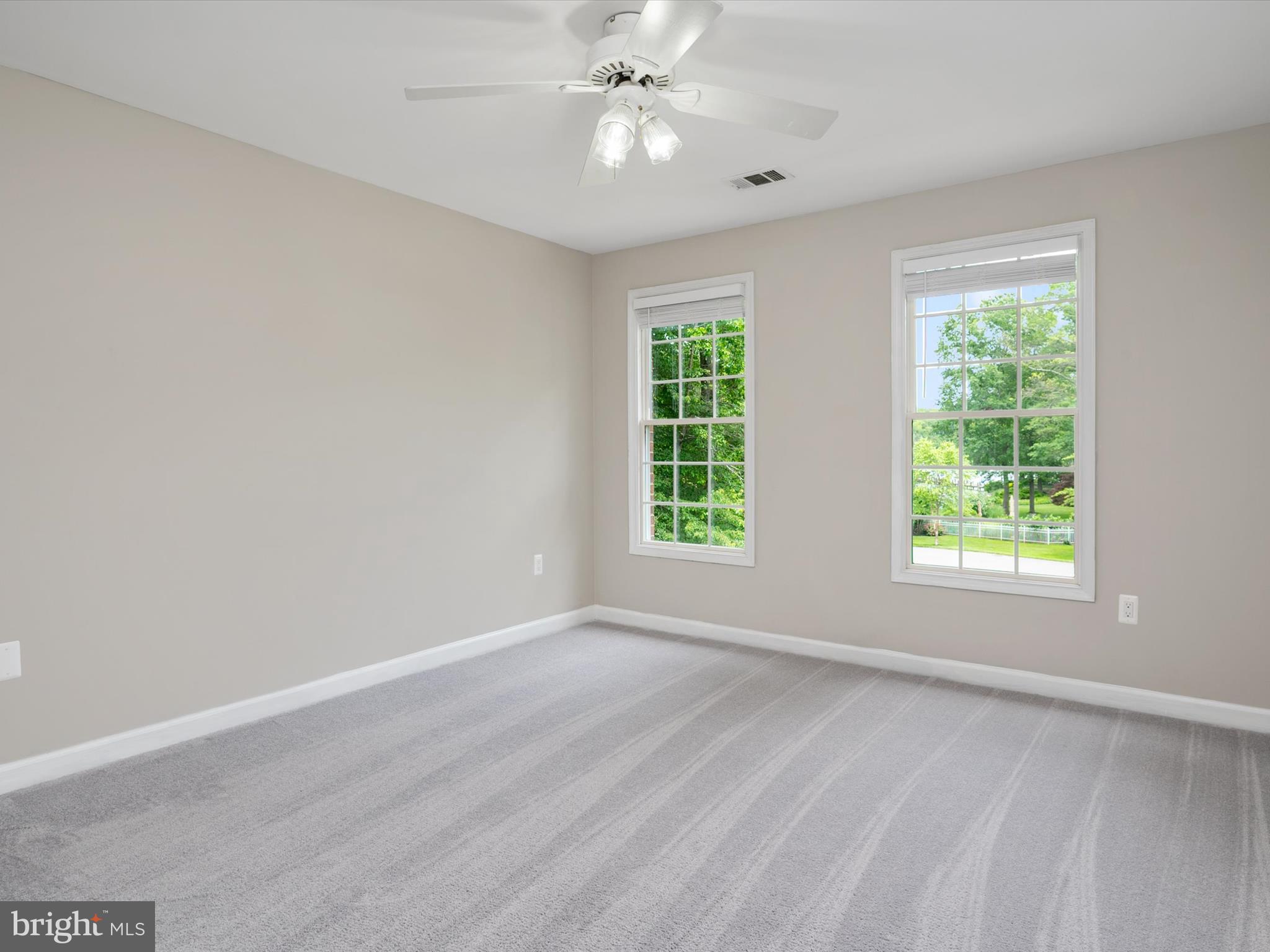 SOUTH CREEK VIEW - Residential