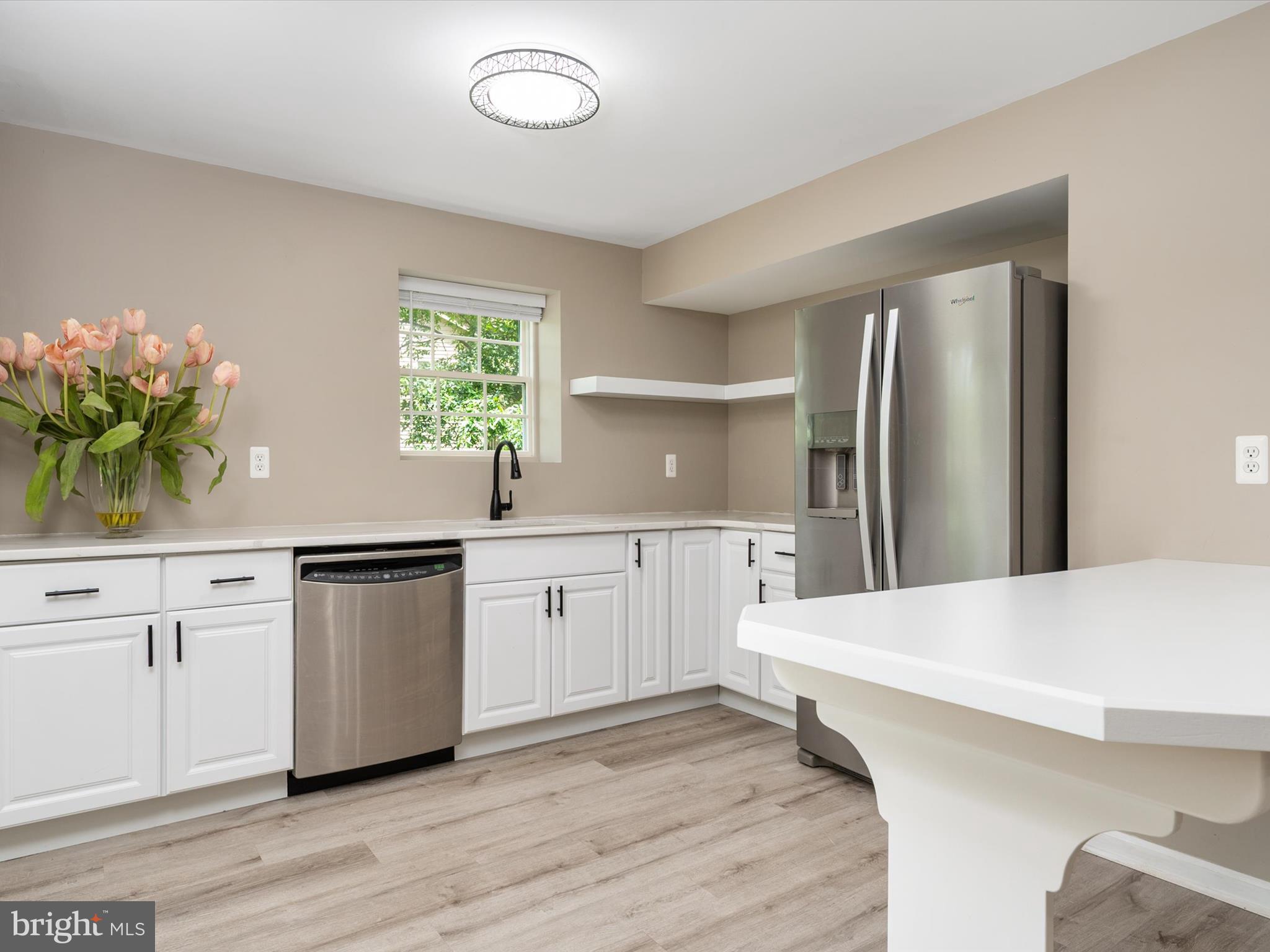 SOUTH CREEK VIEW - Residential